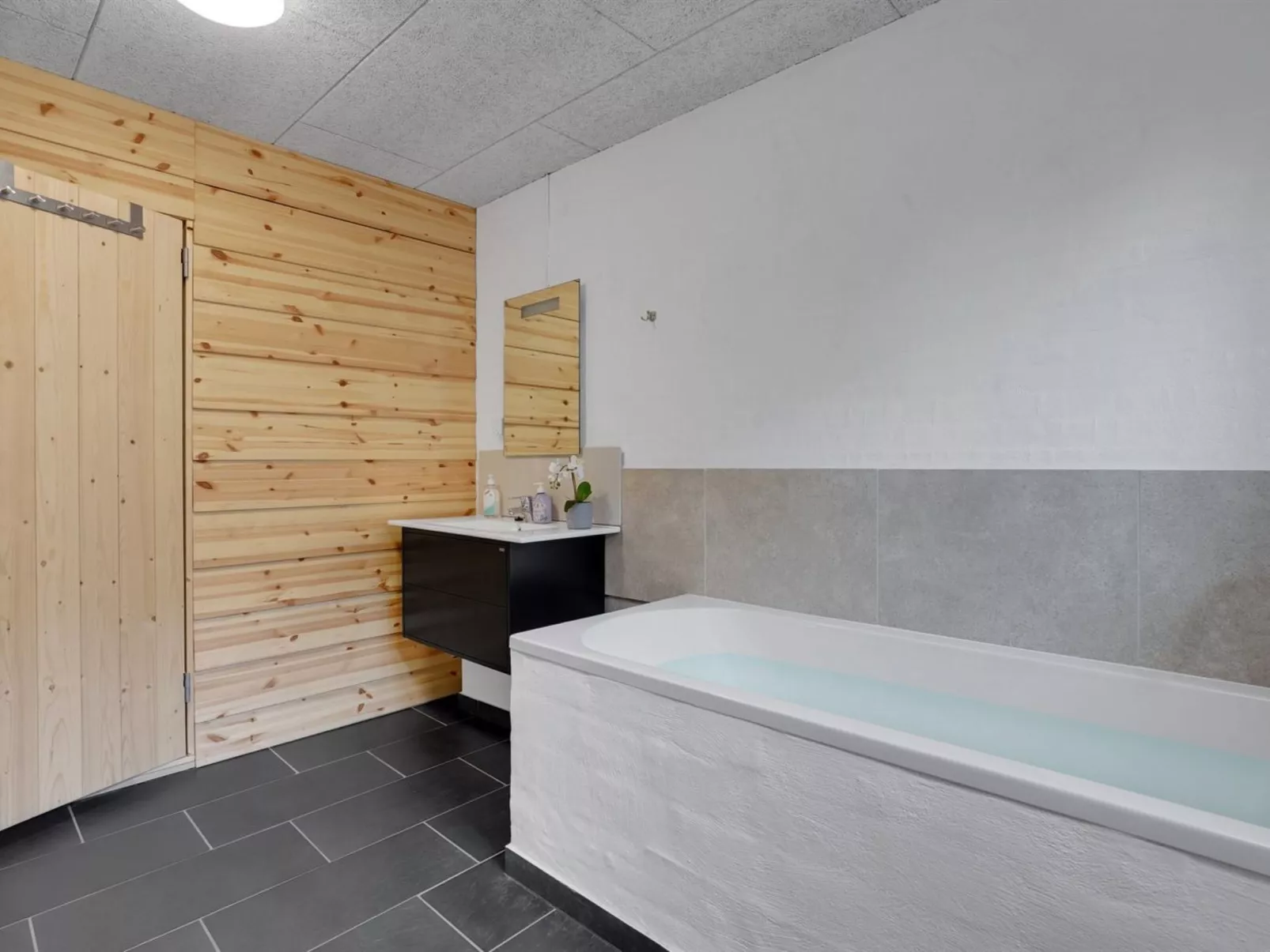 "Henrieta" - 4km from the sea-Dedans