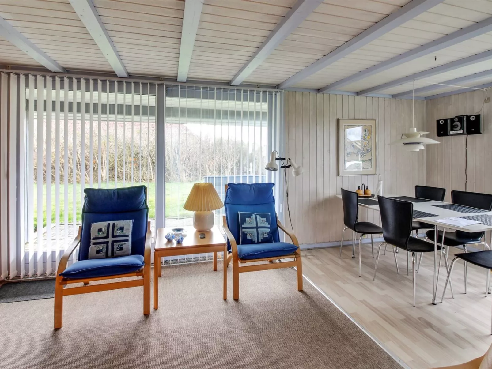 "Holte" - 700m to the fjord-Inside