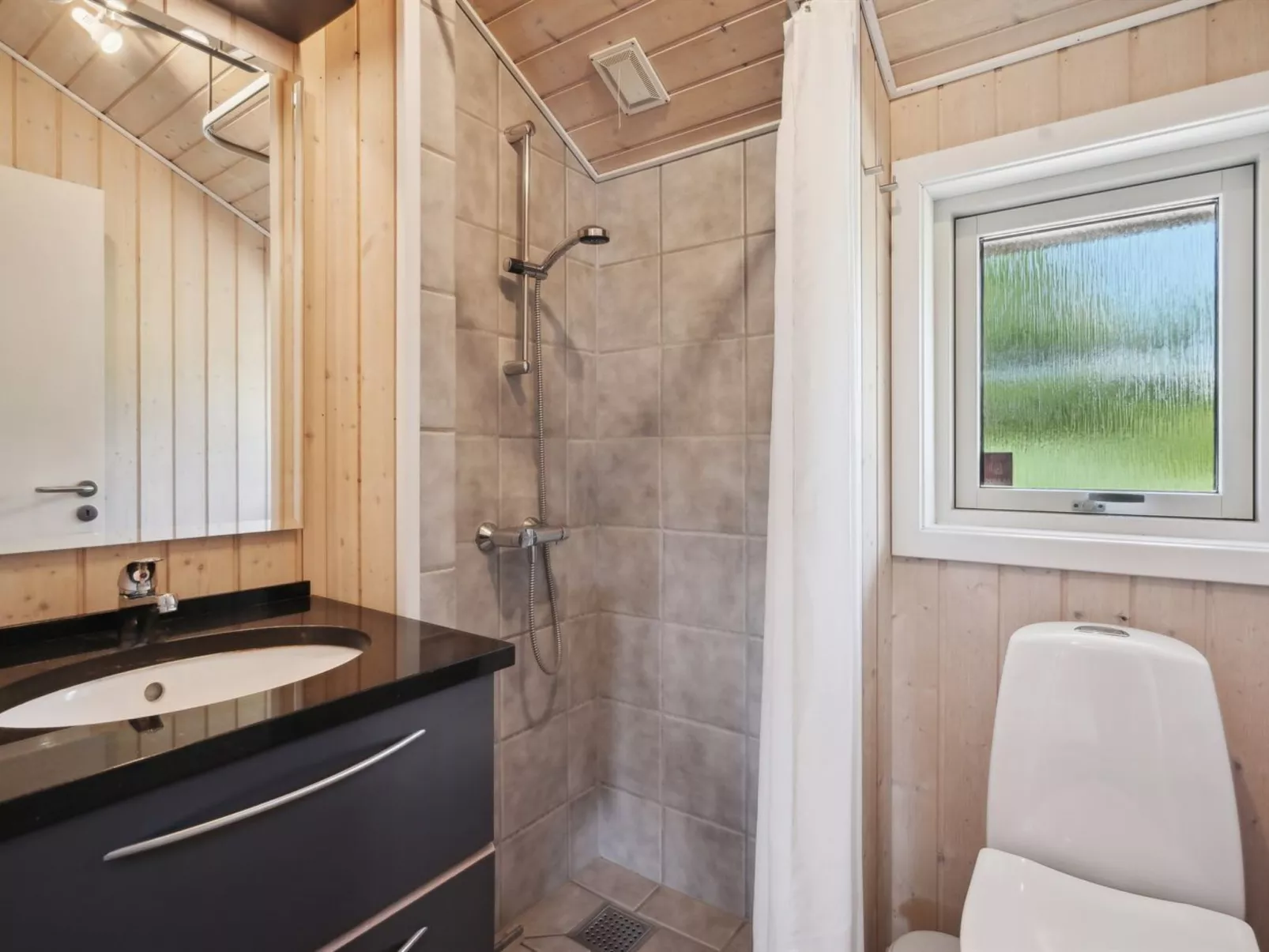 "Athalia" - 2.4km from the sea-Dedans