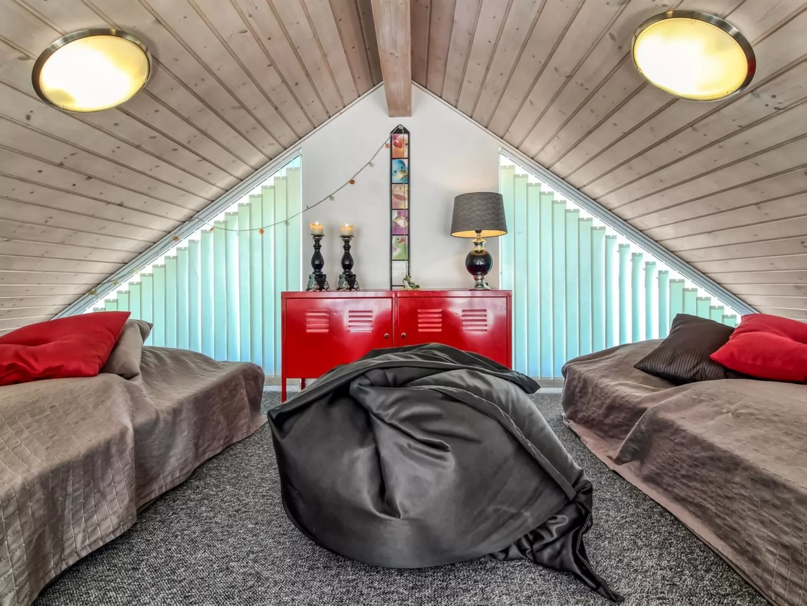 "Jören" - 700m from the sea-Dedans