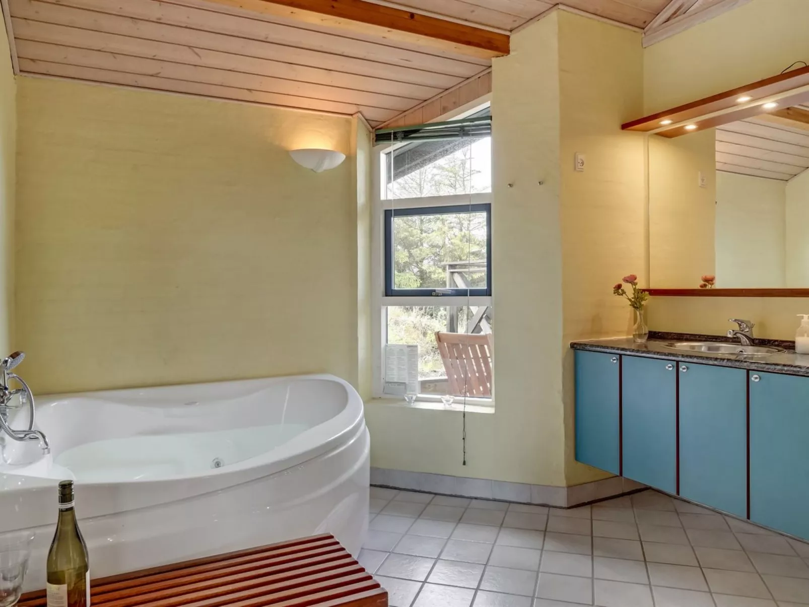 "Bodulf" - 600m from the sea-Inside