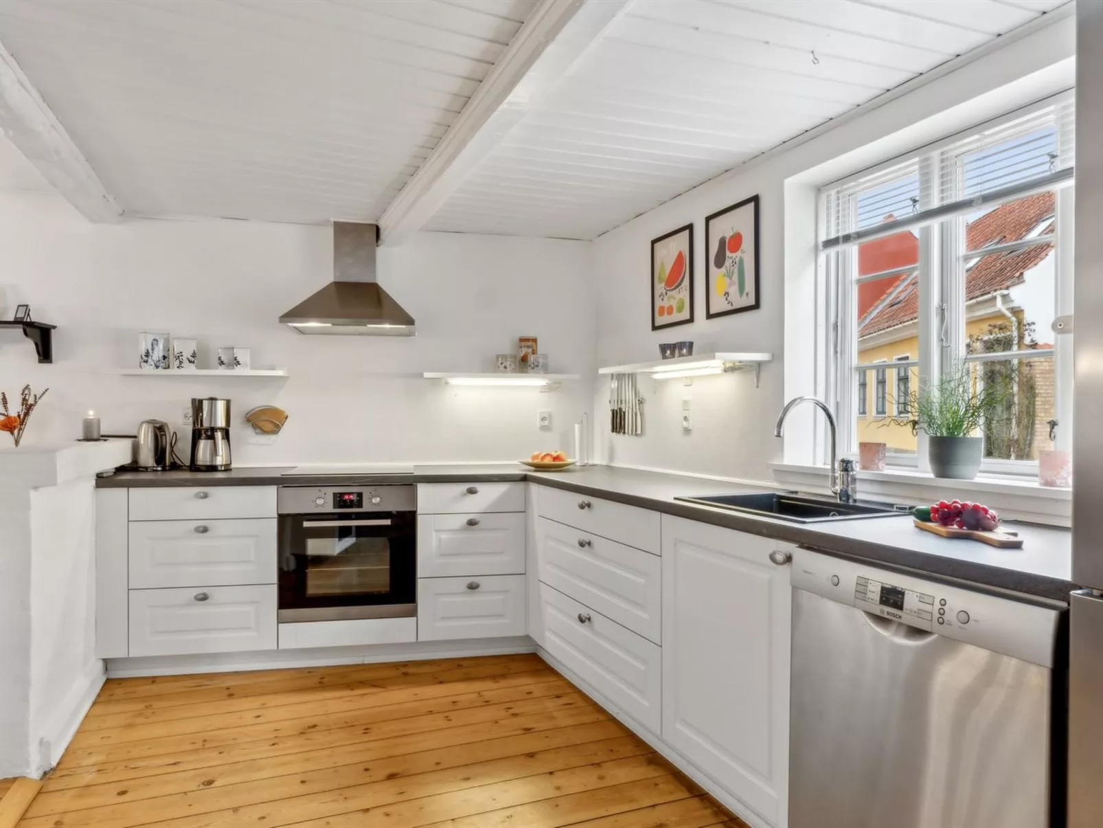 "Zezilie" - 500m from the sea-Inside