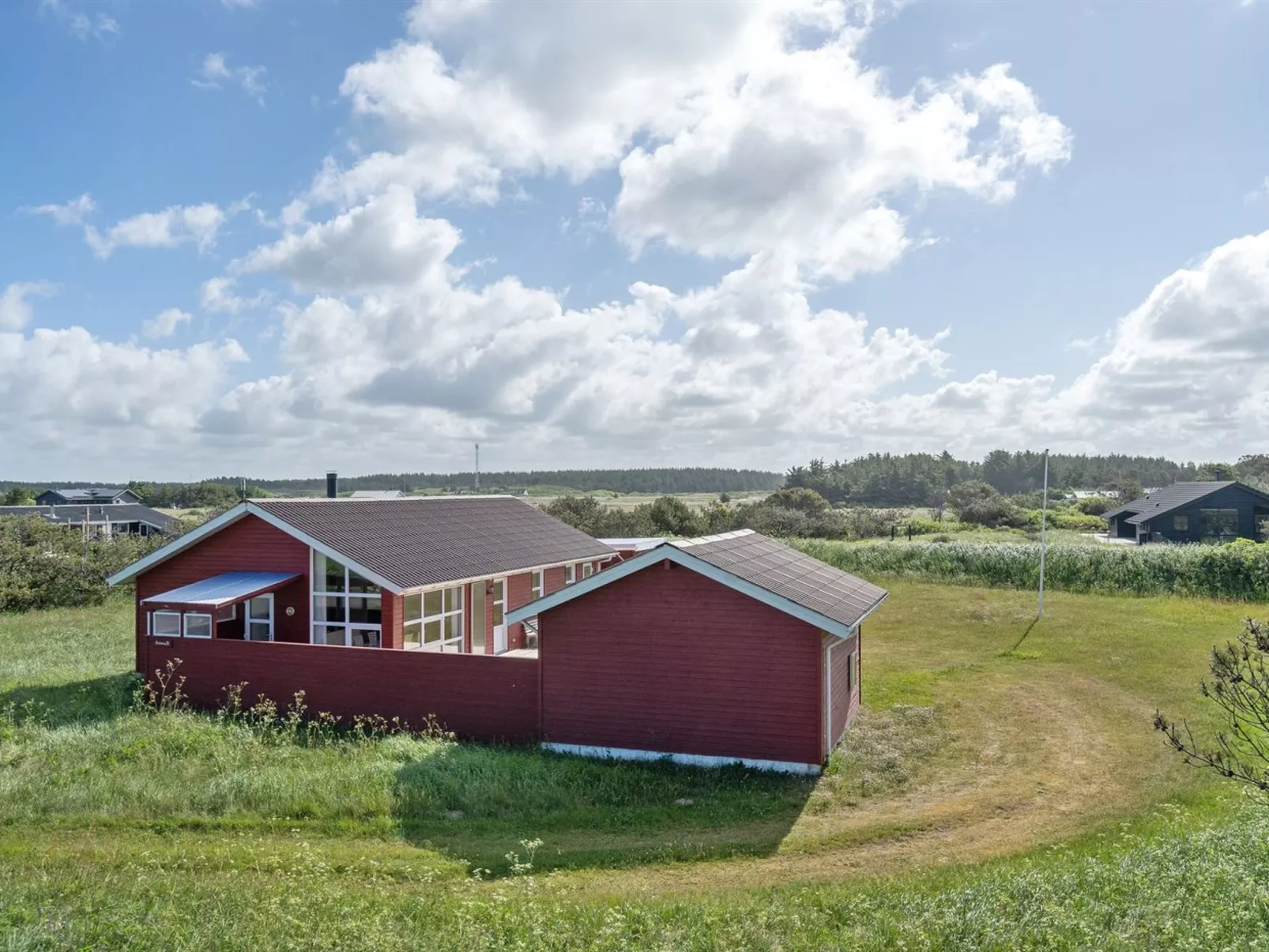 "Karlsson" - 500m from the sea-Outside