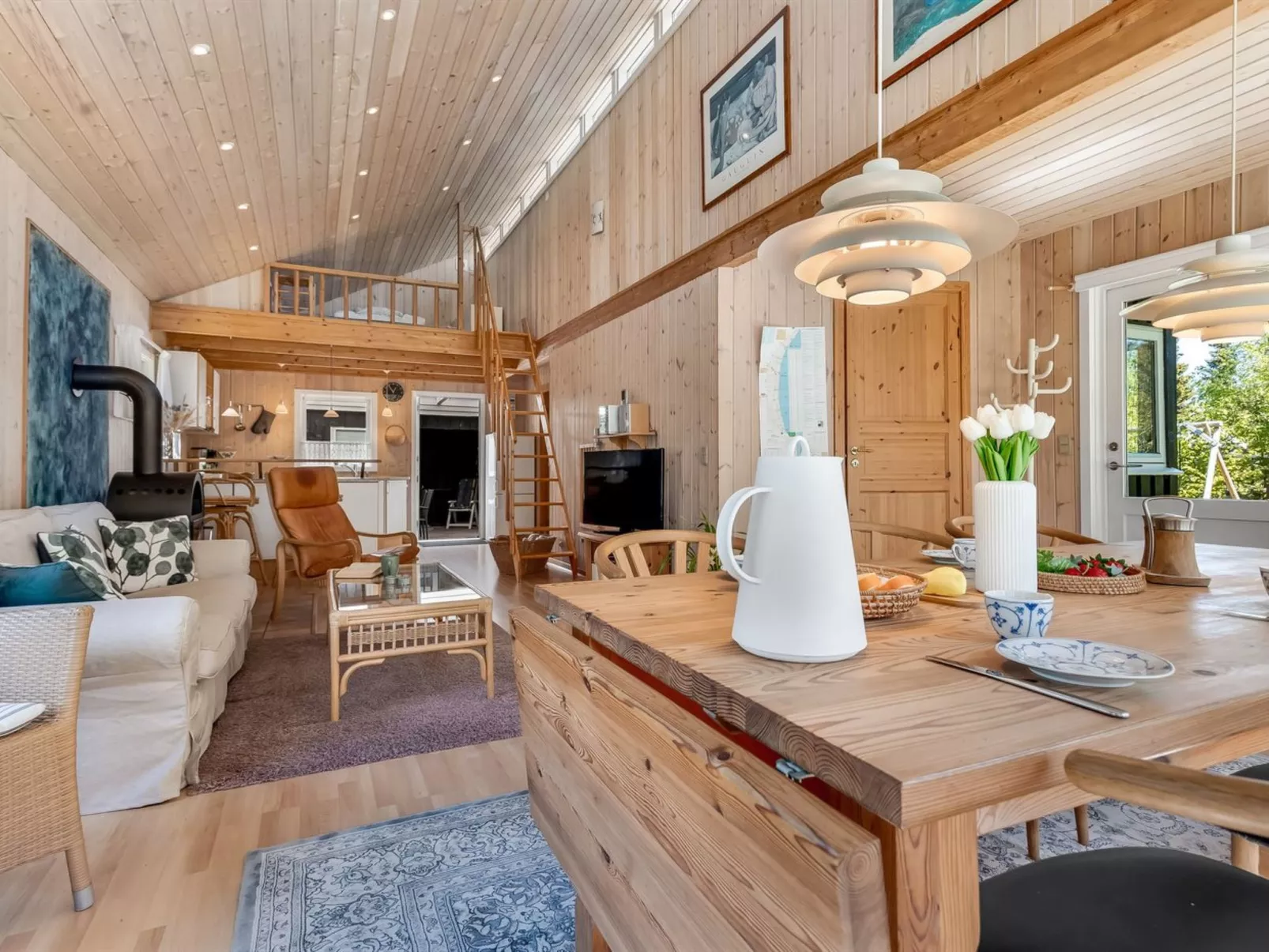 "Rustam" - 600m from the sea-Inside