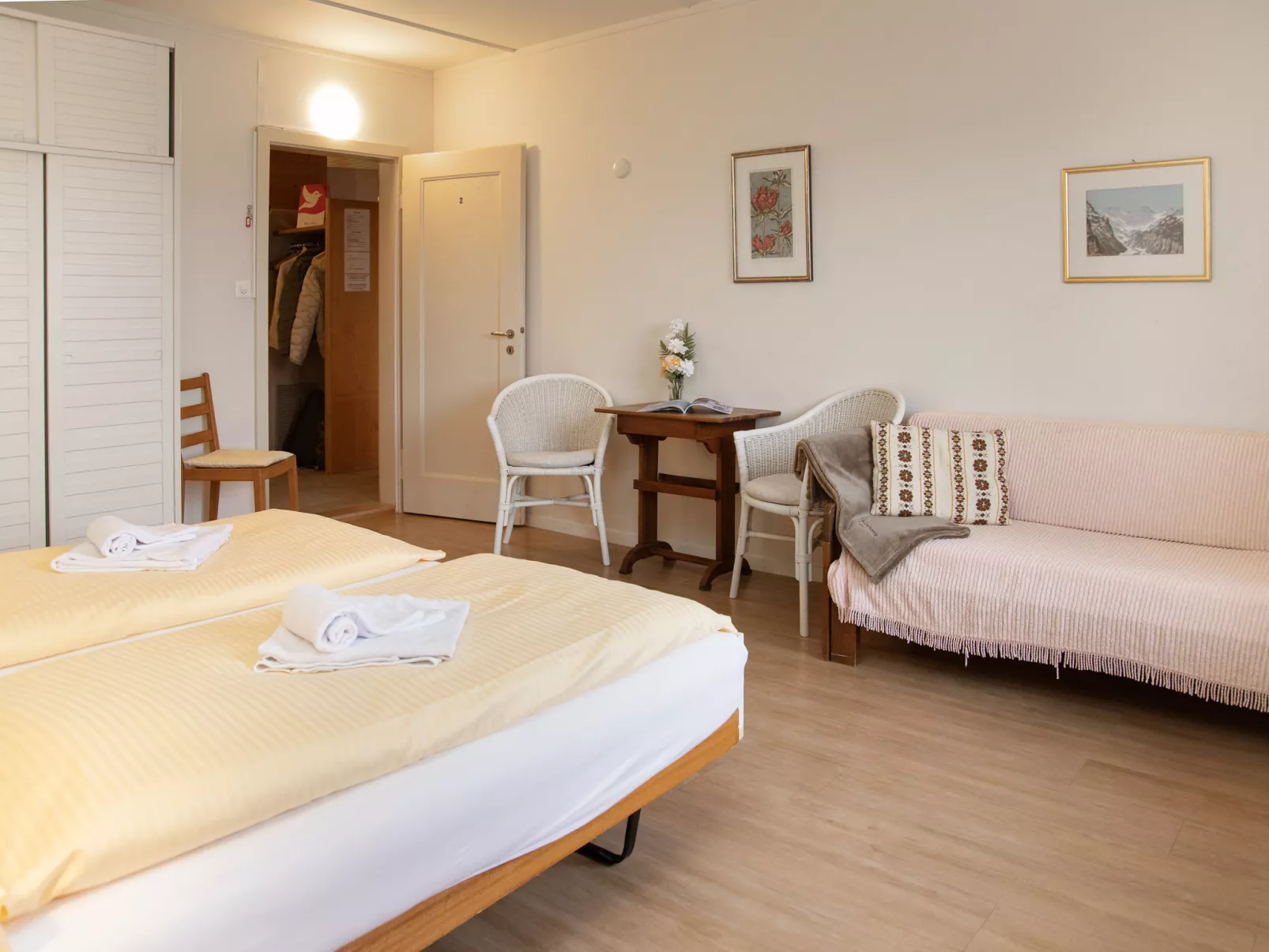 Helene Apt.Diana-Inside