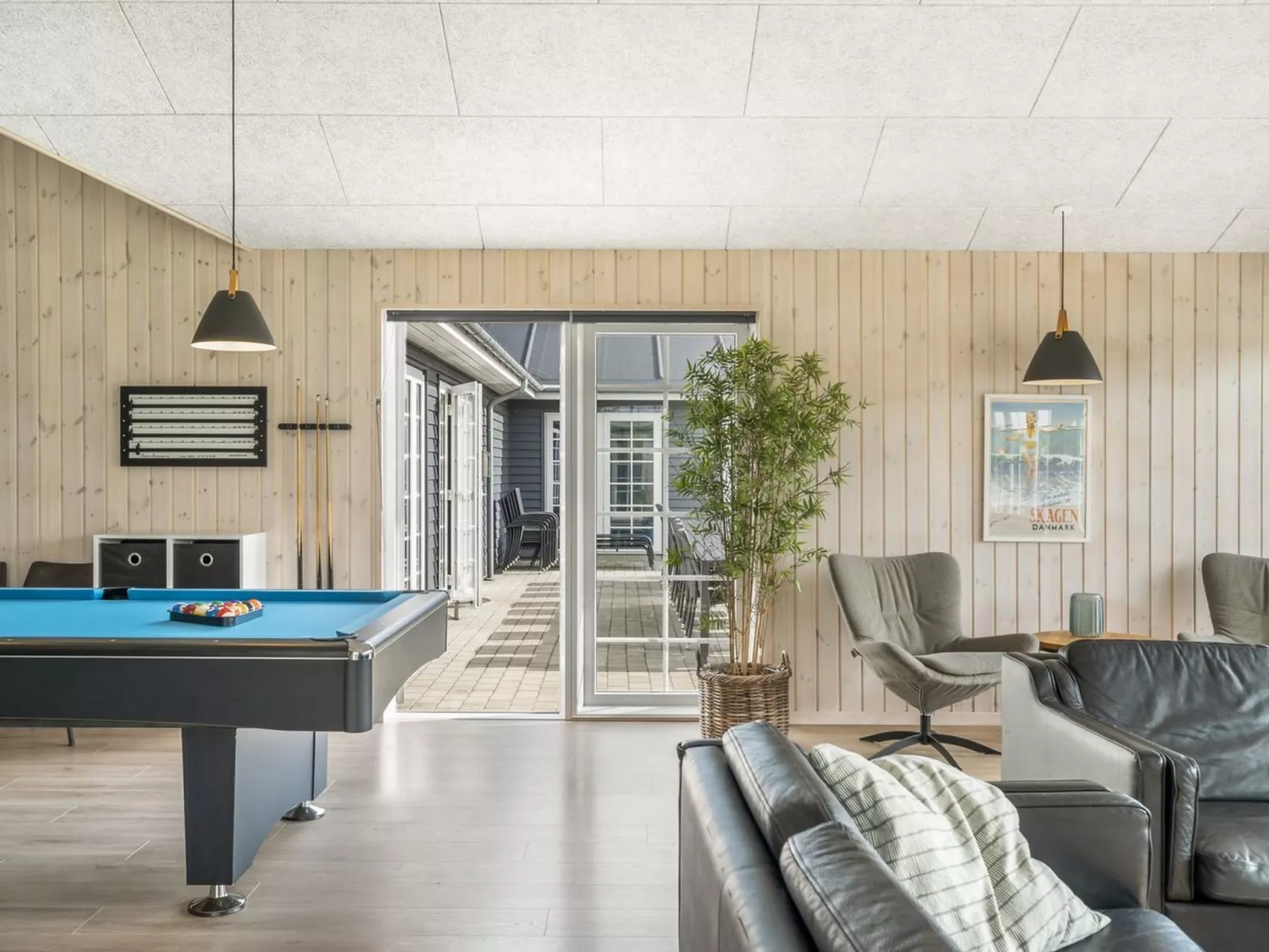 "Damita" - 350m from the sea-Inside