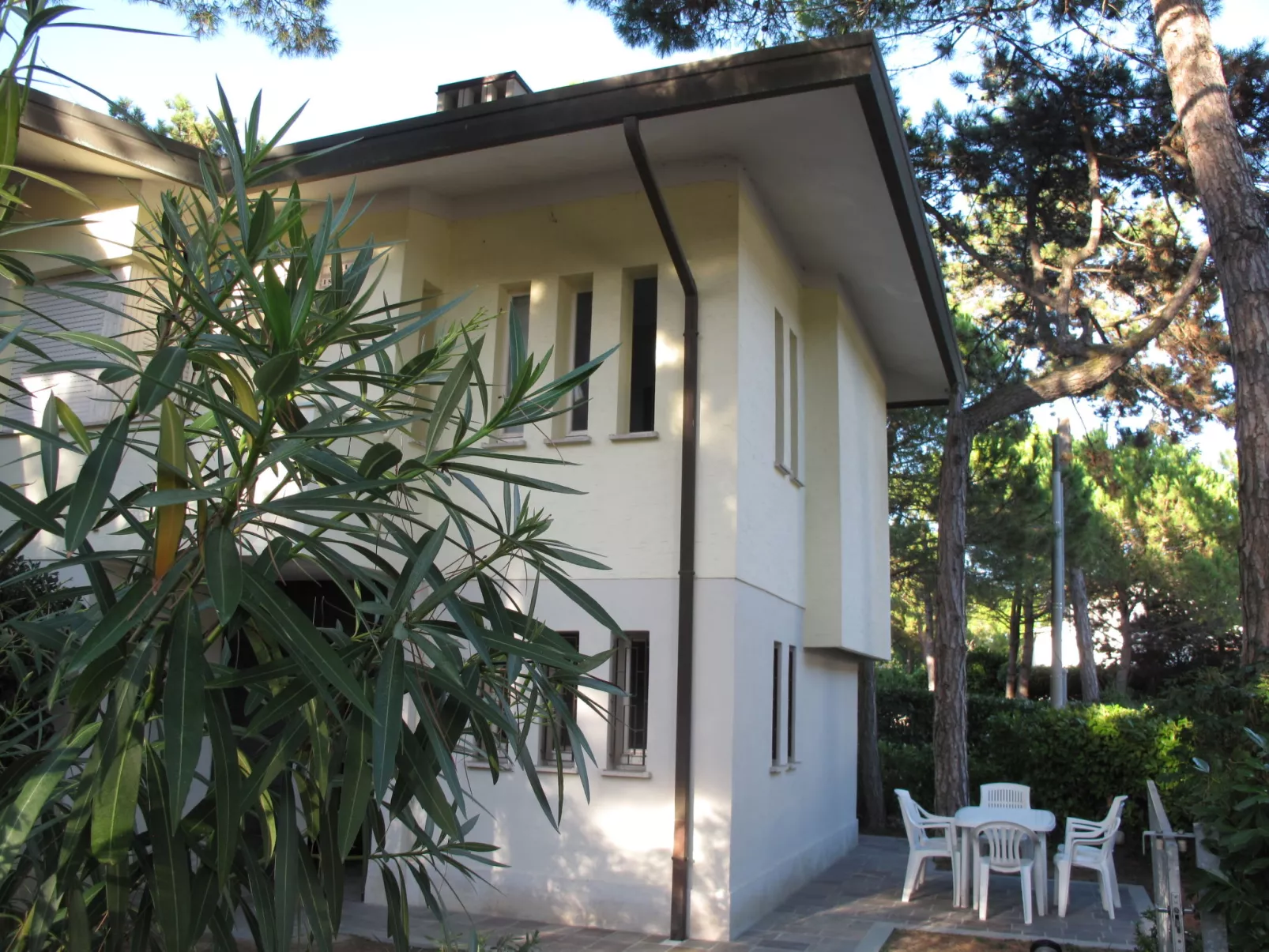 Villa Isolina-Outside
