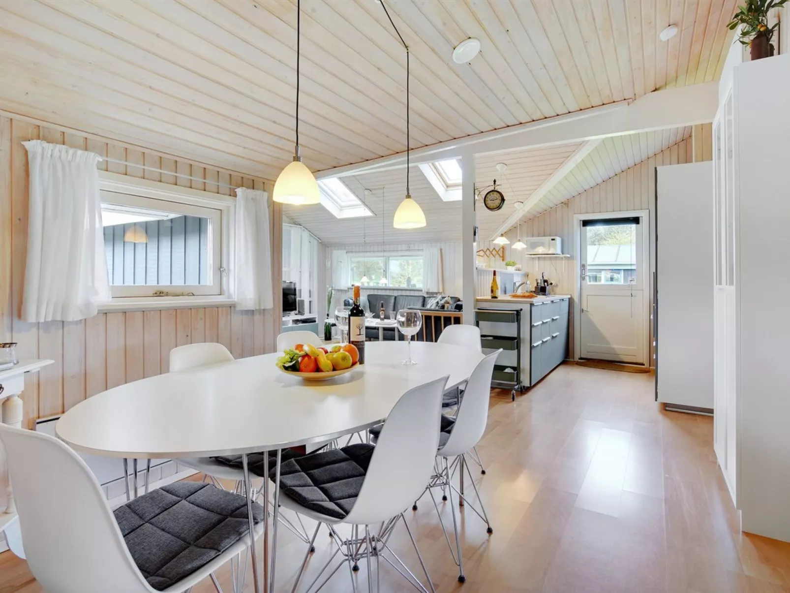 "Fliri" - 700m from the sea-Inside