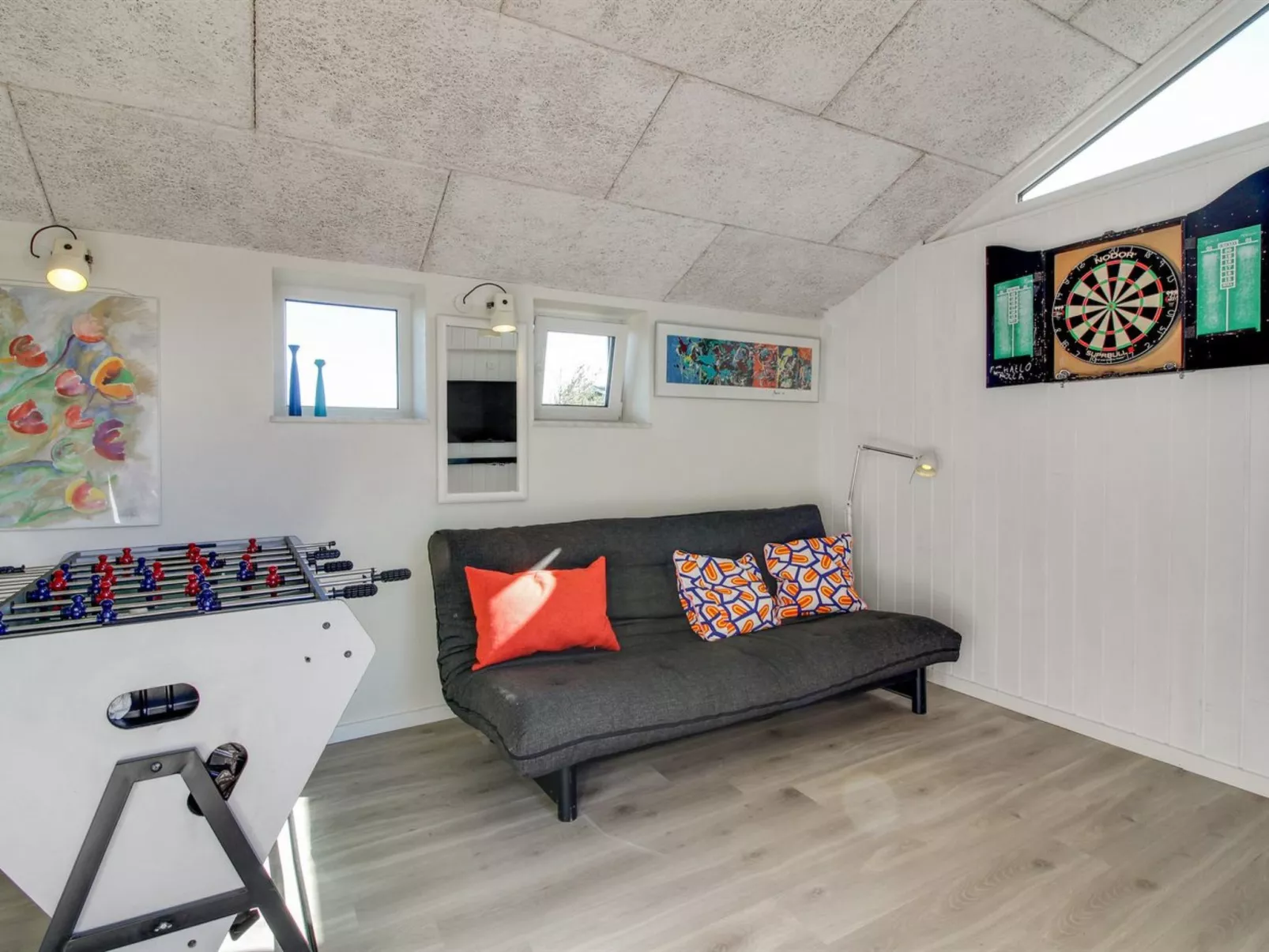 "Harthagunni" - 375m from the sea-Dedans