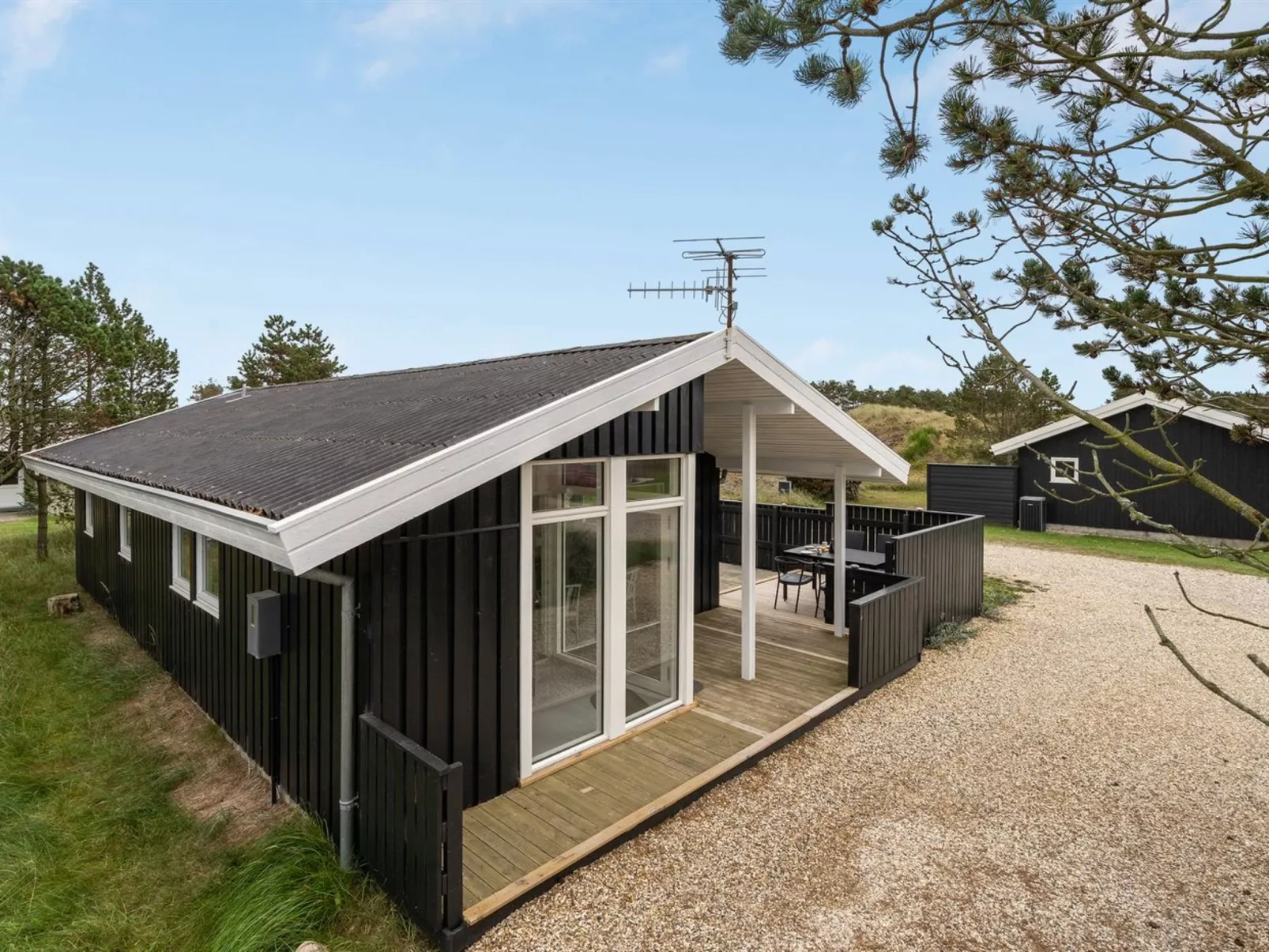 "Mads" - 950m from the sea-Draußen