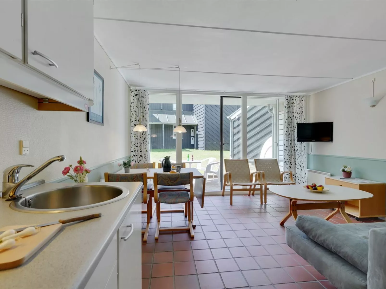 "Ama" - 100m from the sea-Drinnen