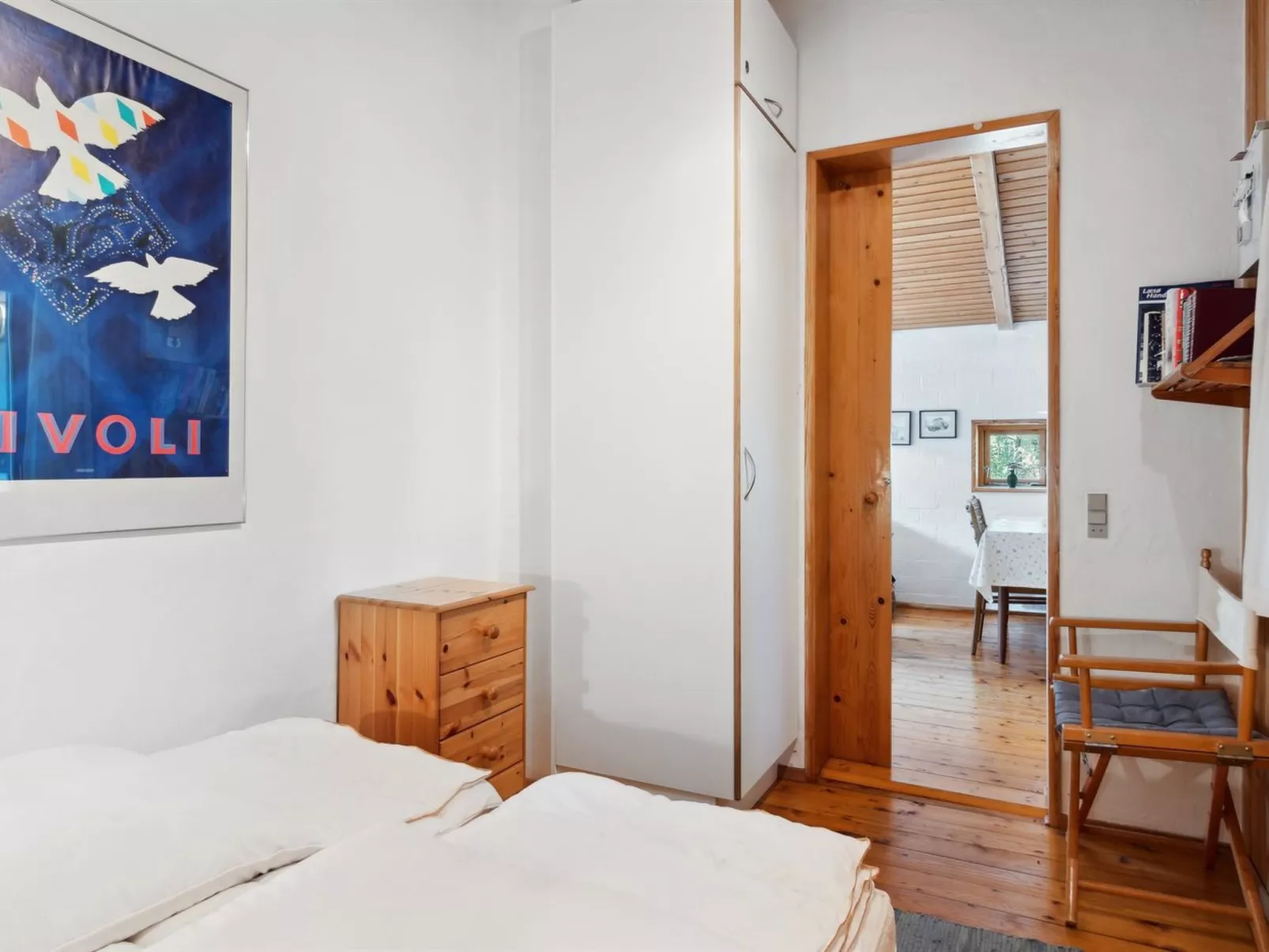 "Matta" - 800m from the sea-Drinnen