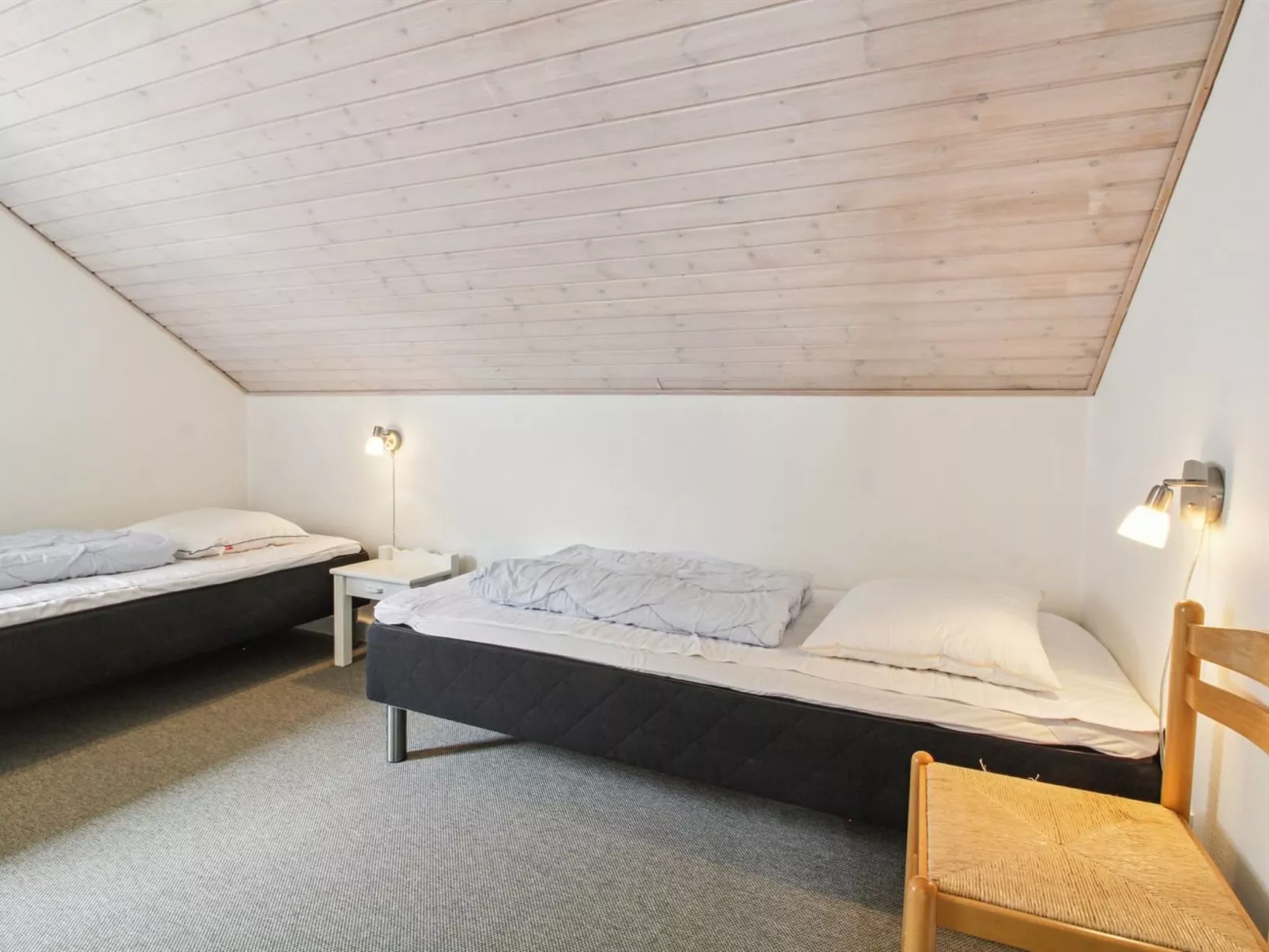 "Femja" - 2.3km from the sea-Inside