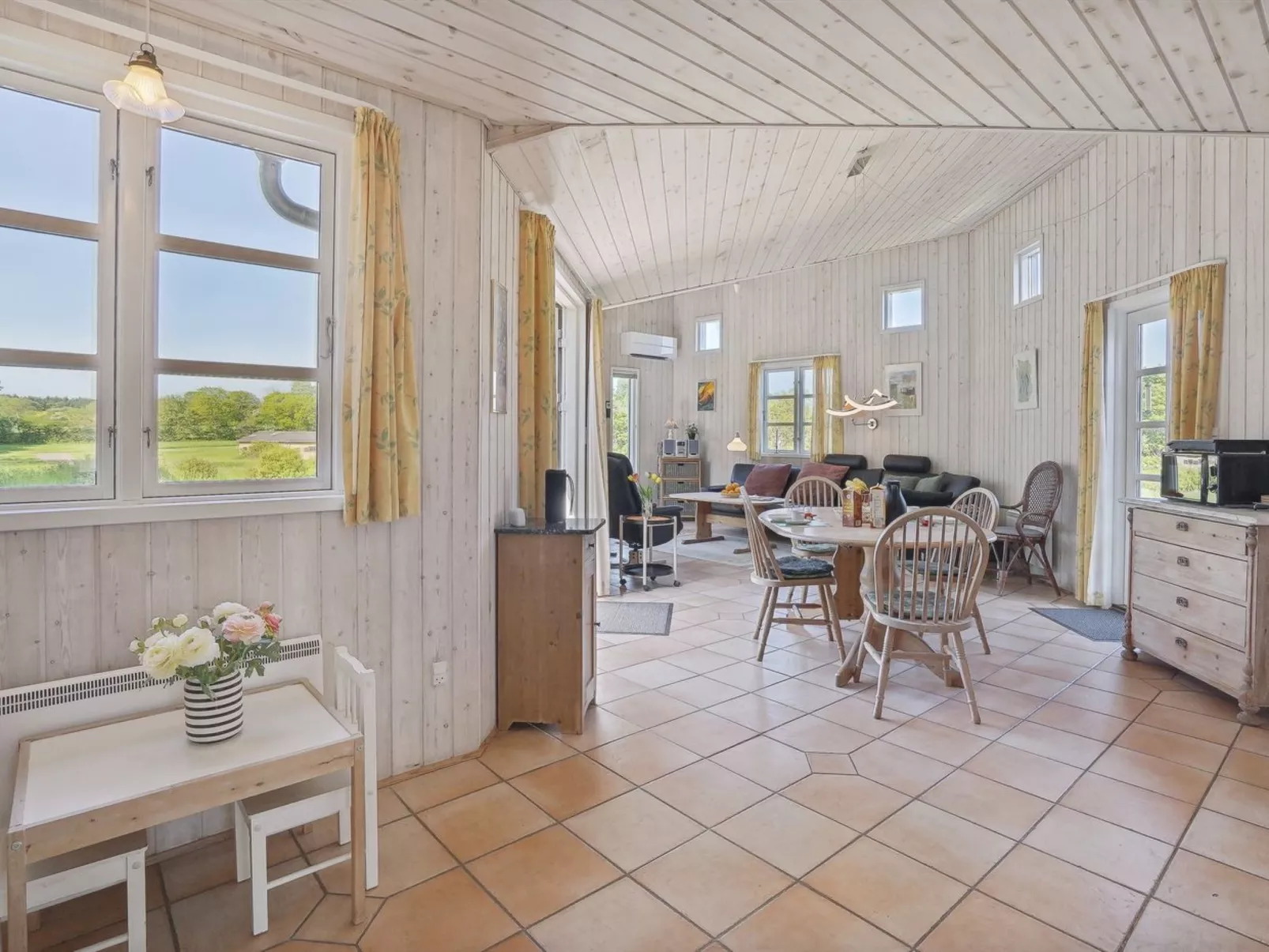 "Alma" - 400m from the sea-Inside