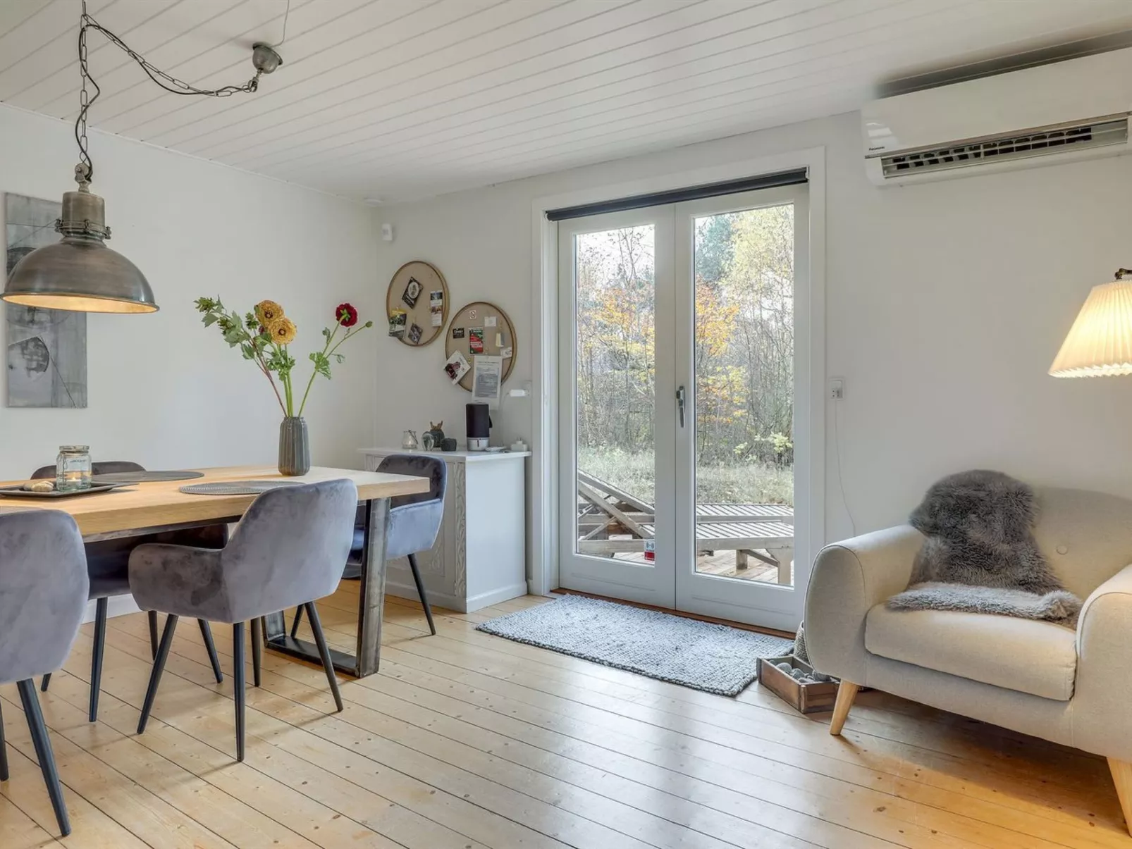 "Aida" - 400m from the sea-Inside