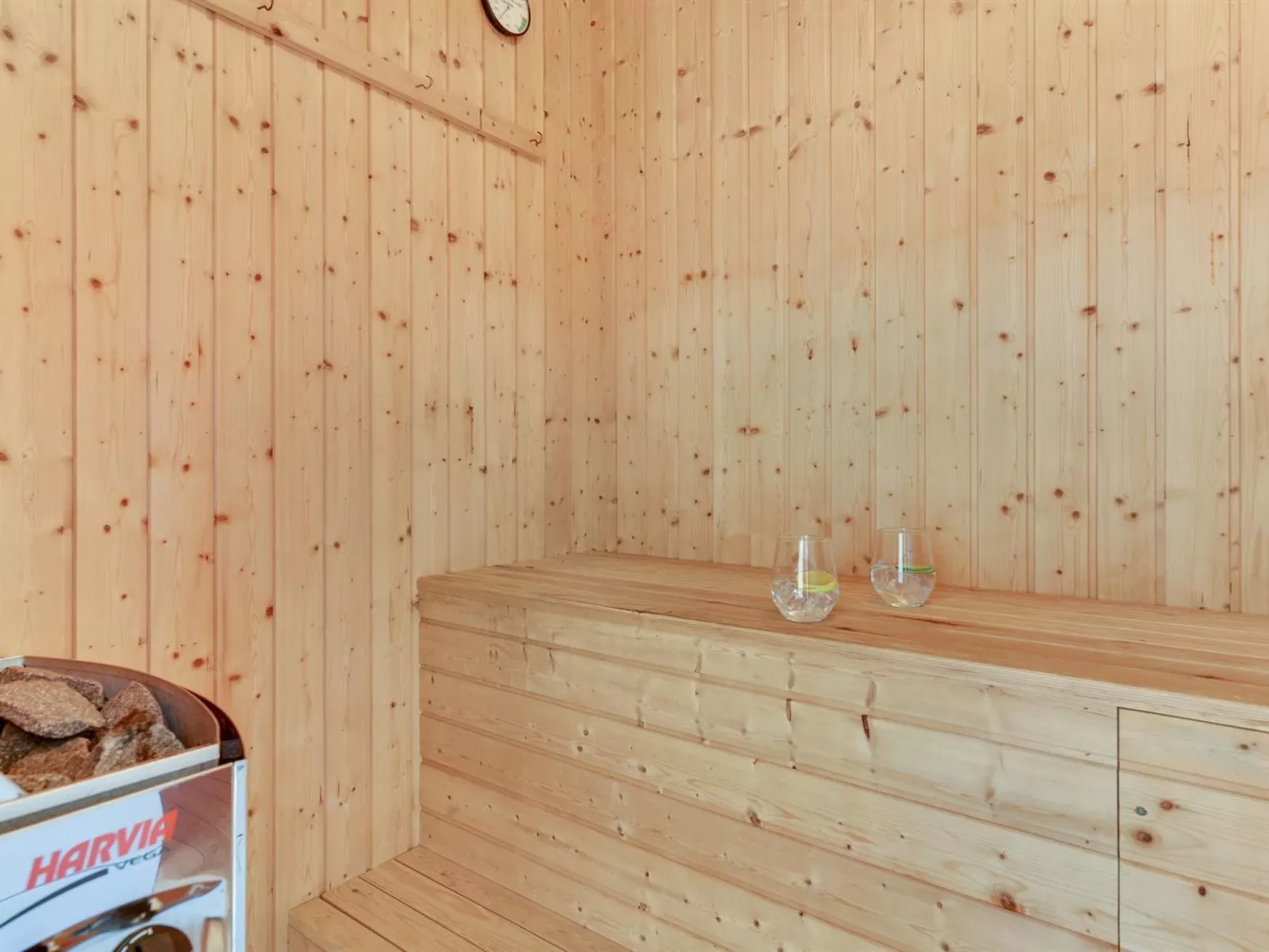 "Pasi" - 1.2km from the sea-Inside