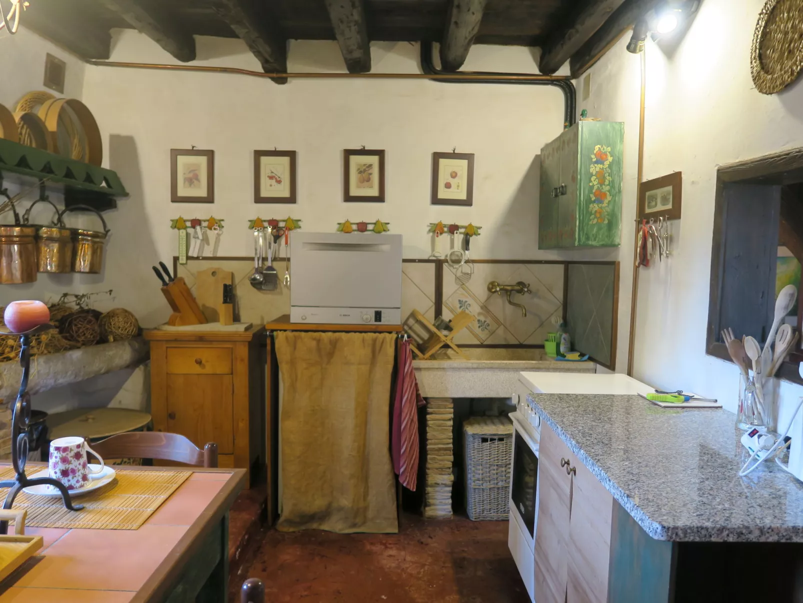 Casa del Ligustro-Inside