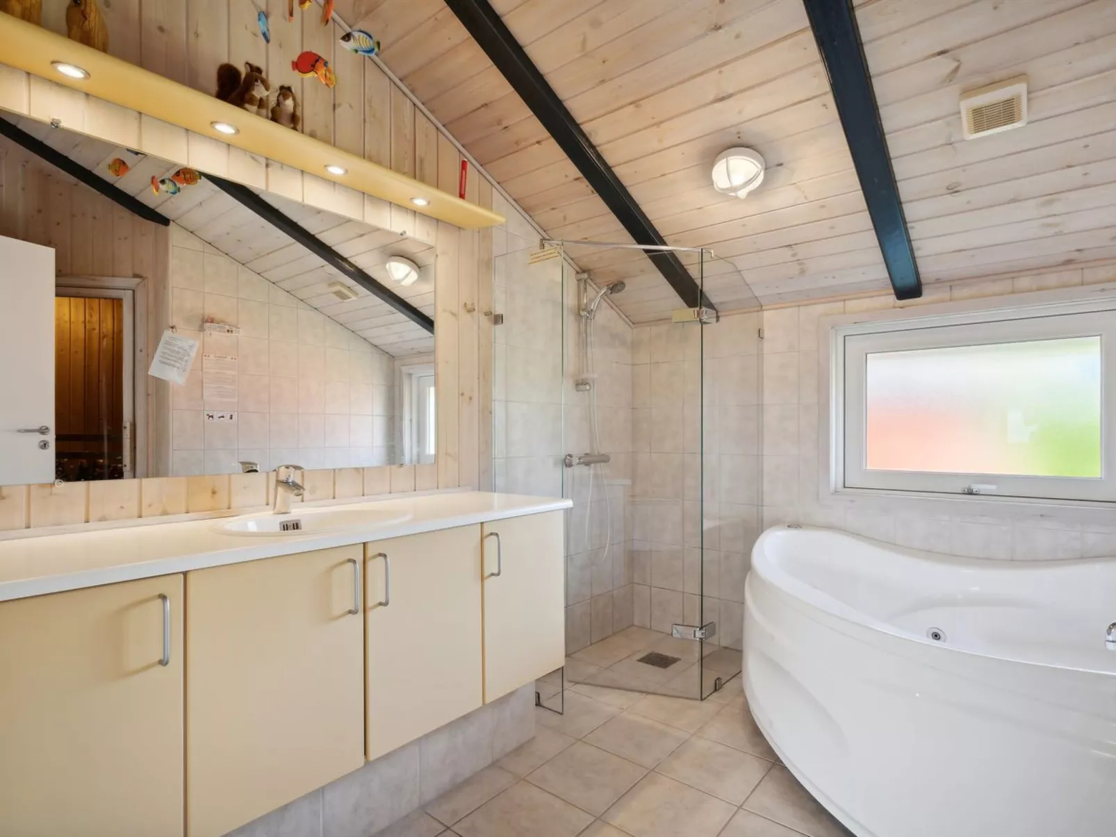 "Inge" - 300m from the sea-Drinnen