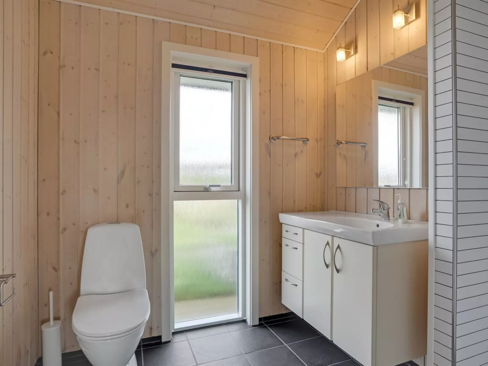 "Illona" -  from the sea-Inside