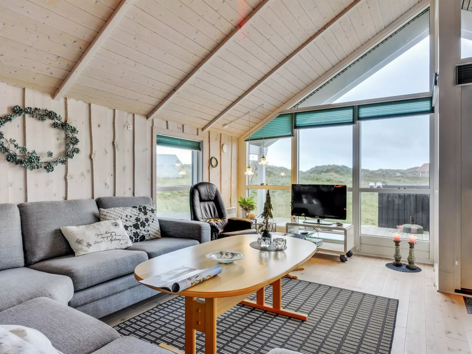 "Thyrger" - 550m from the sea-Inside