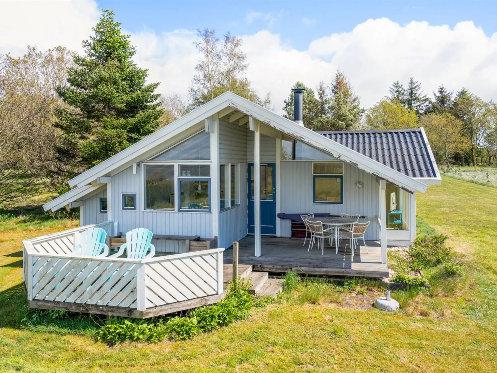 "Arleta" - 250m to the fjord-Outside