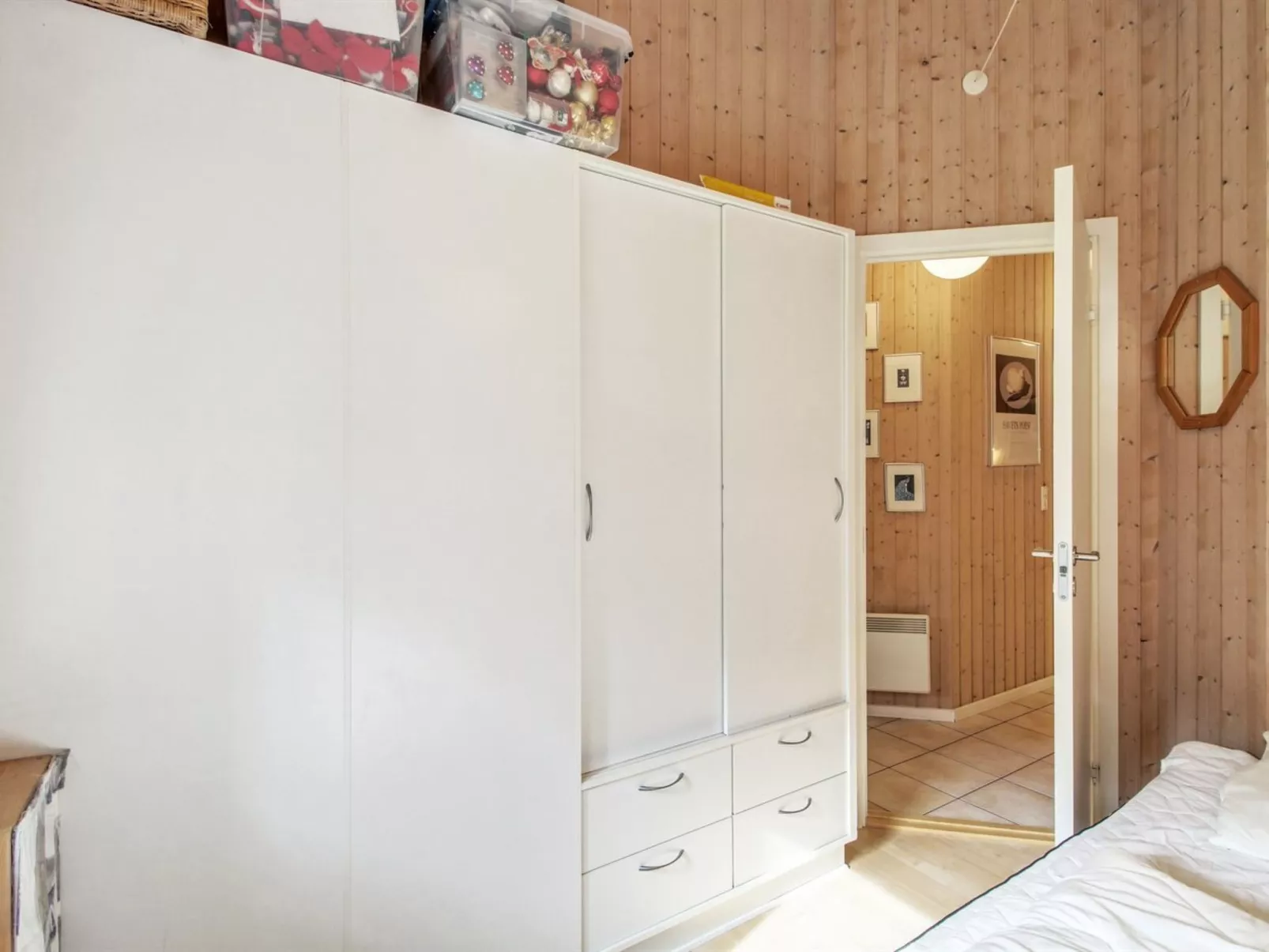 "Ellica" - 50km from the sea-Dedans