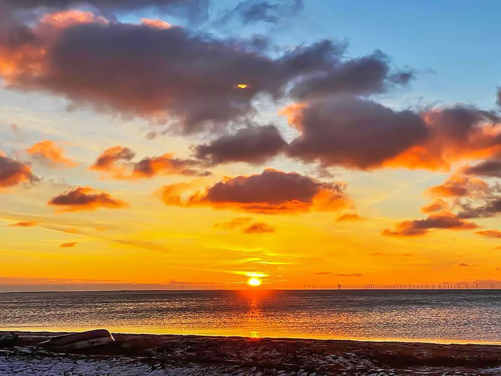 "Stacie" - 10m from the sea-Draußen