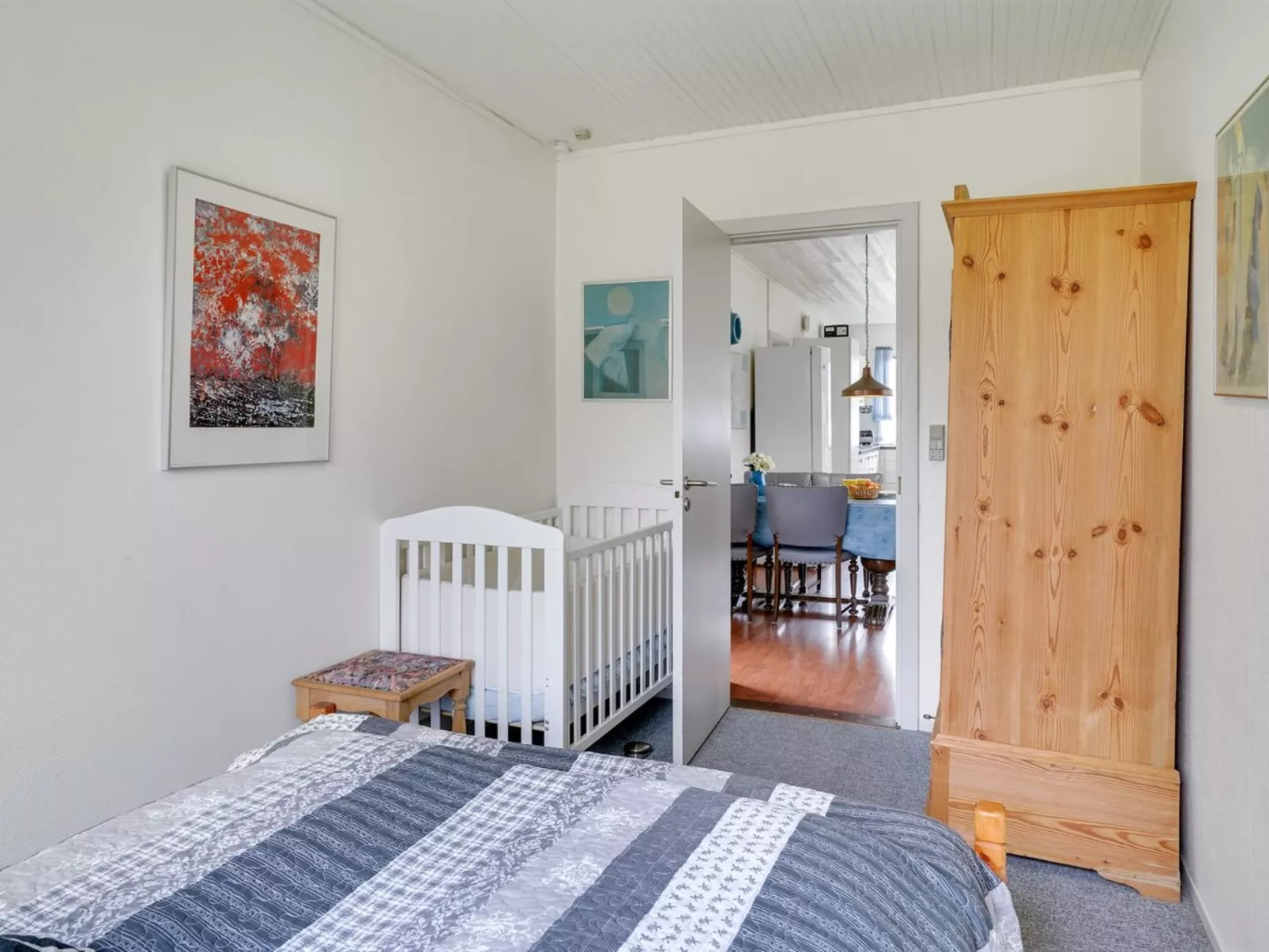 "Simon" - 225m from the sea-Drinnen