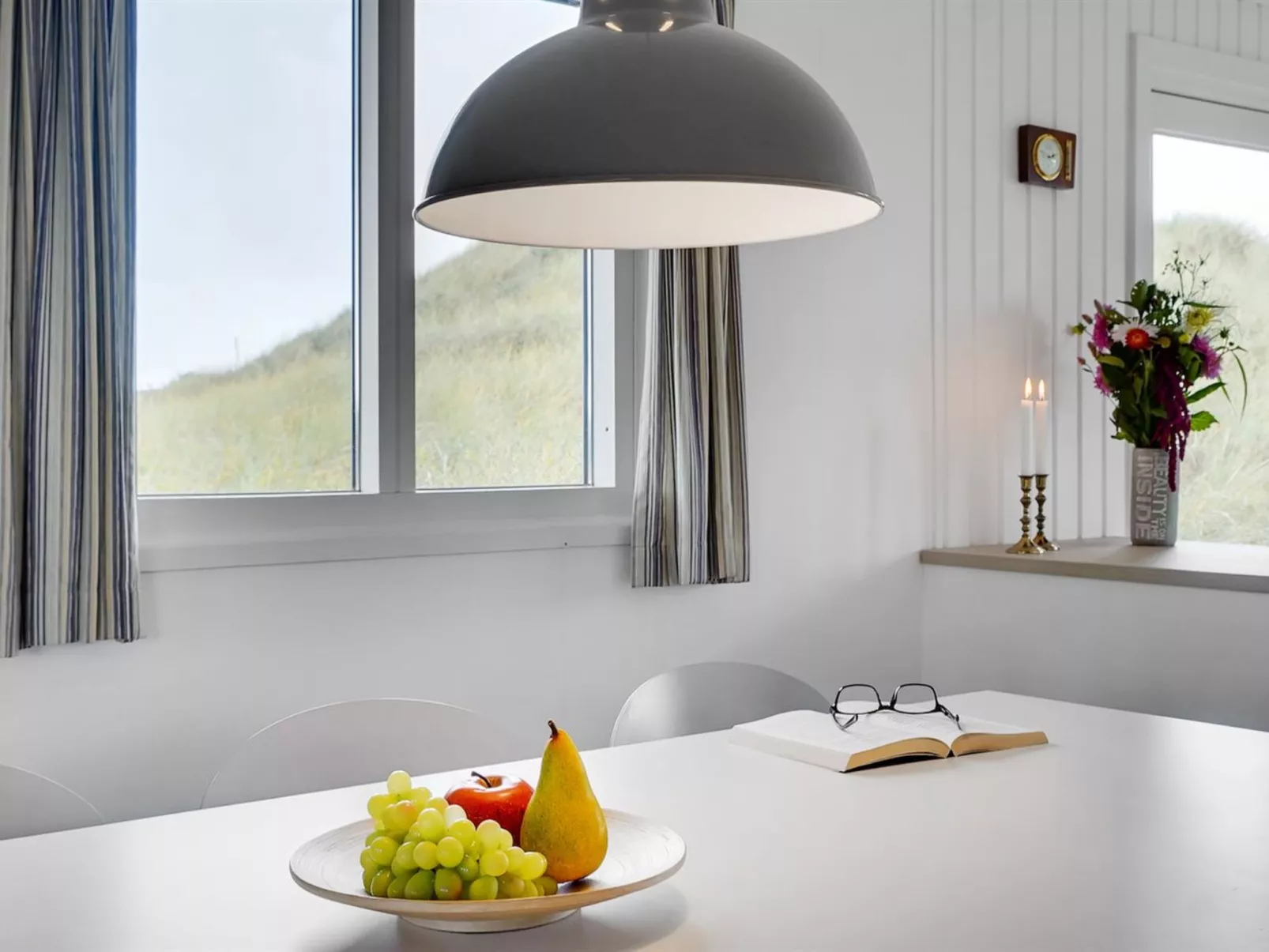 "Iken" - 500m from the sea-Drinnen