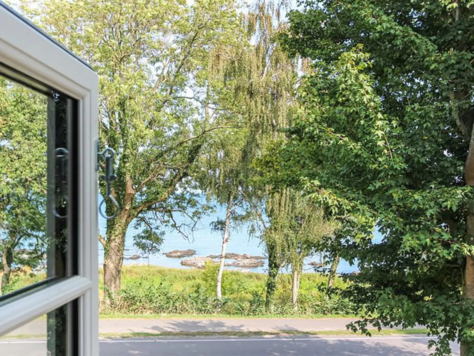 "Nyyrikki" - 100m from the sea-Dehors