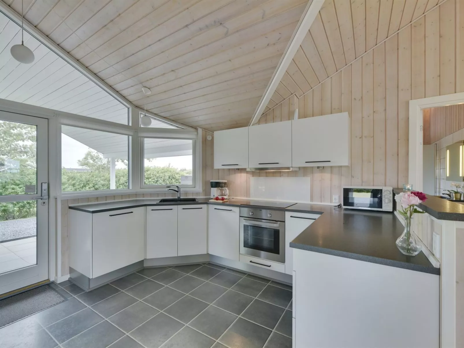 "Harth" - 700m to the fjord-Dedans