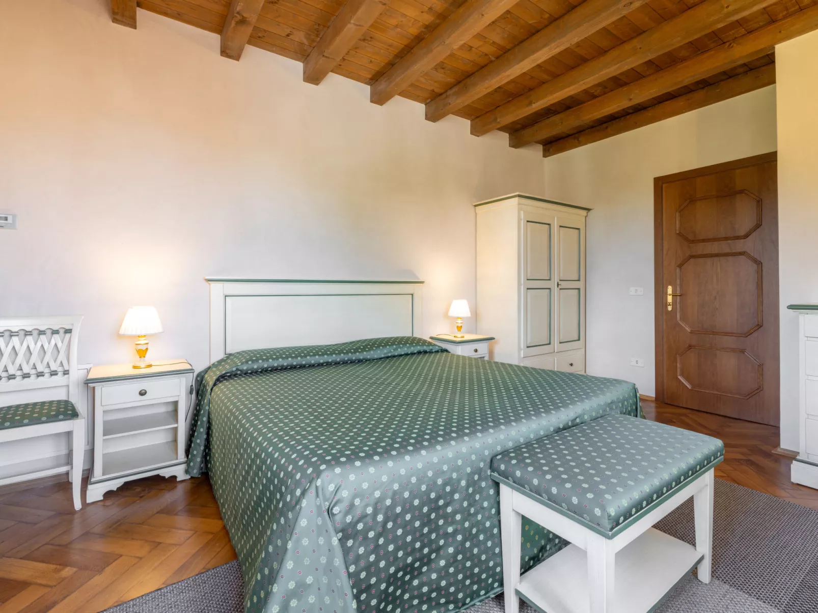 Winery Villa Vitas (App. 5)-Inside