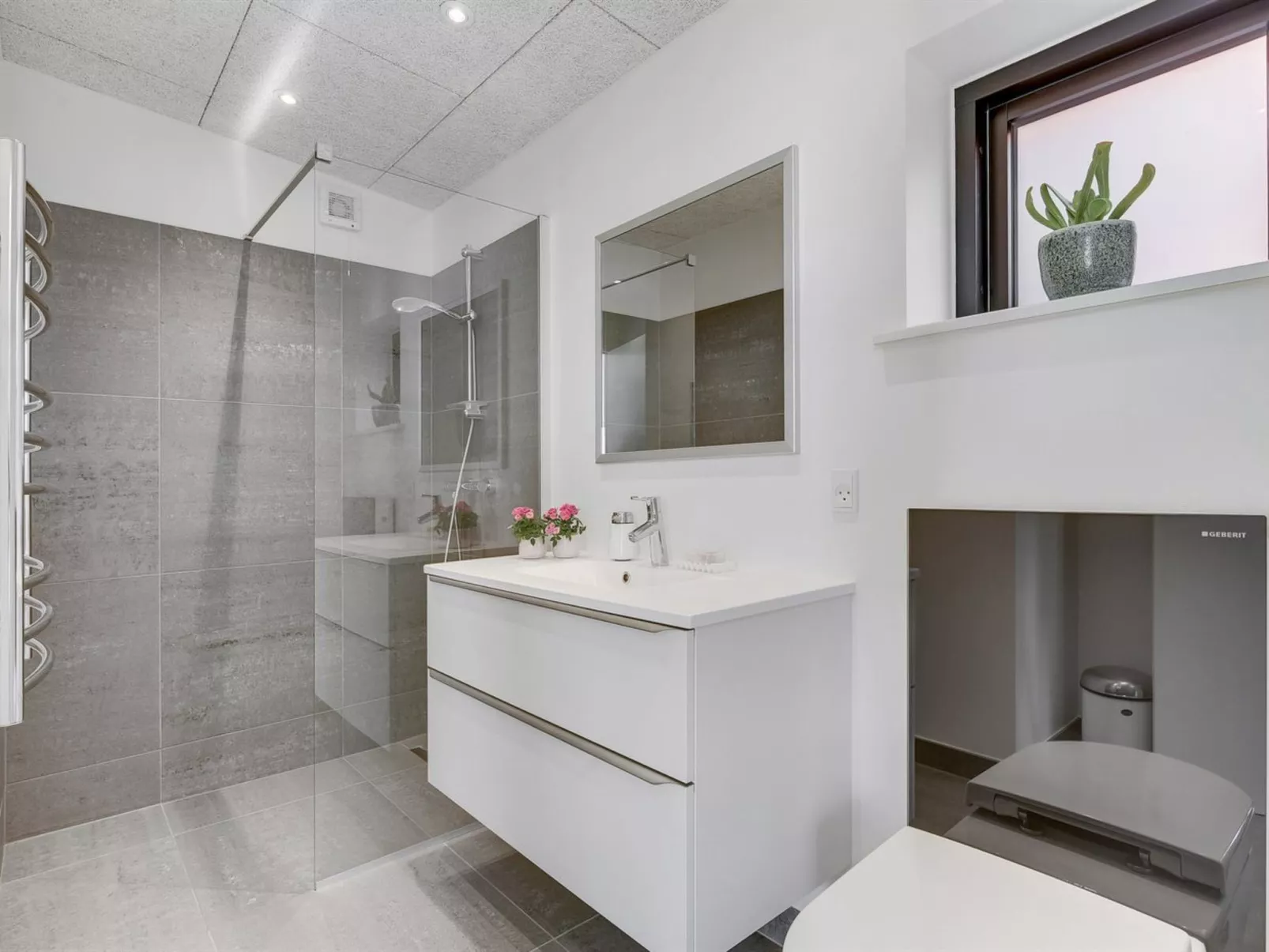 "Florinda" - 10m from the sea-Inside