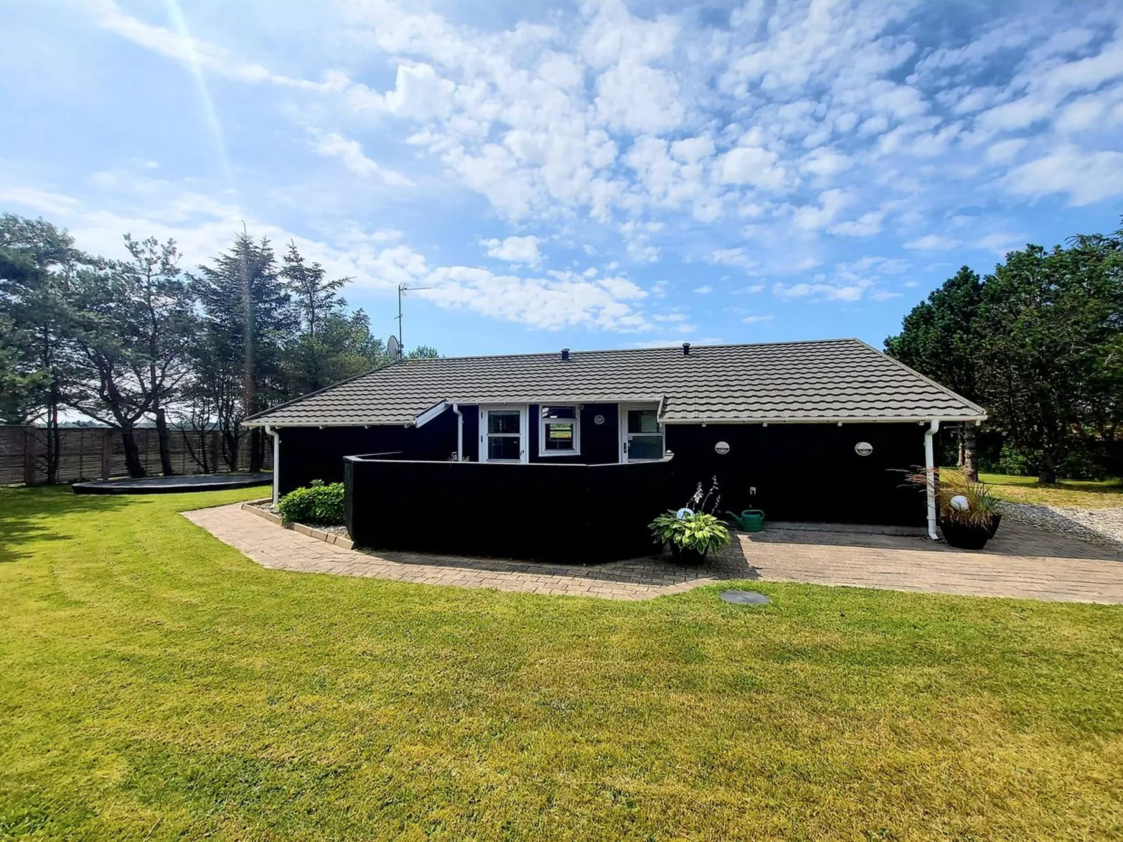 "Thorin" - 100m from the sea-Draußen