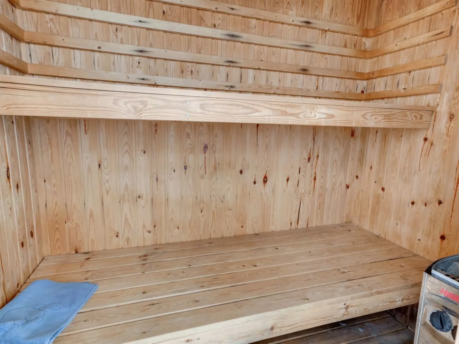 "Hariet" - 600m from the sea-Drinnen