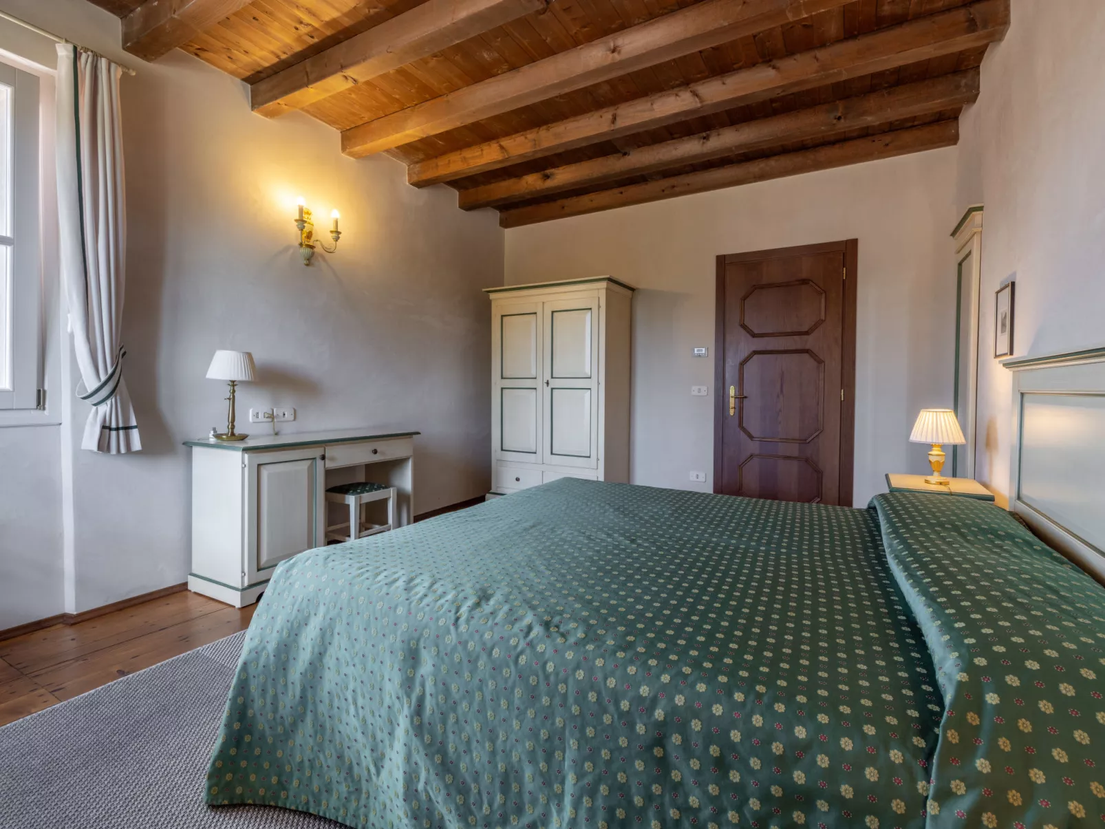 Winery Villa Vitas (App. 5)-Inside