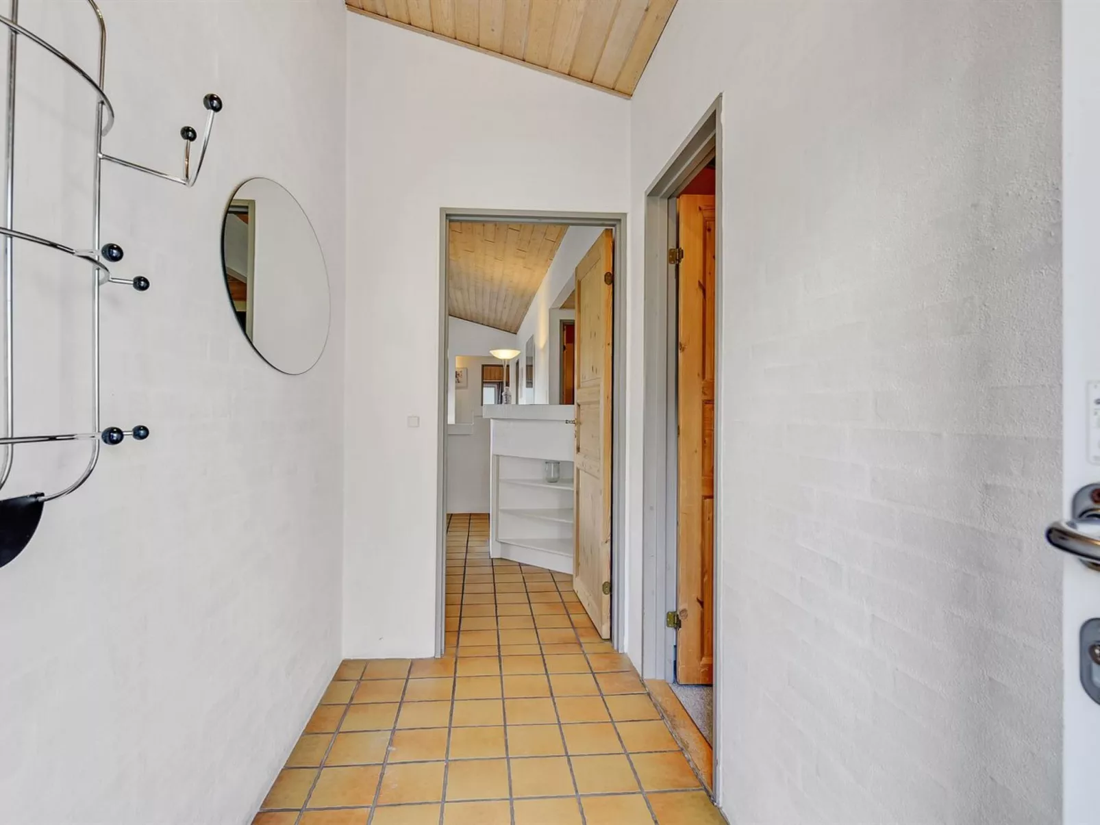 "Tali" - 700m from the sea-Inside