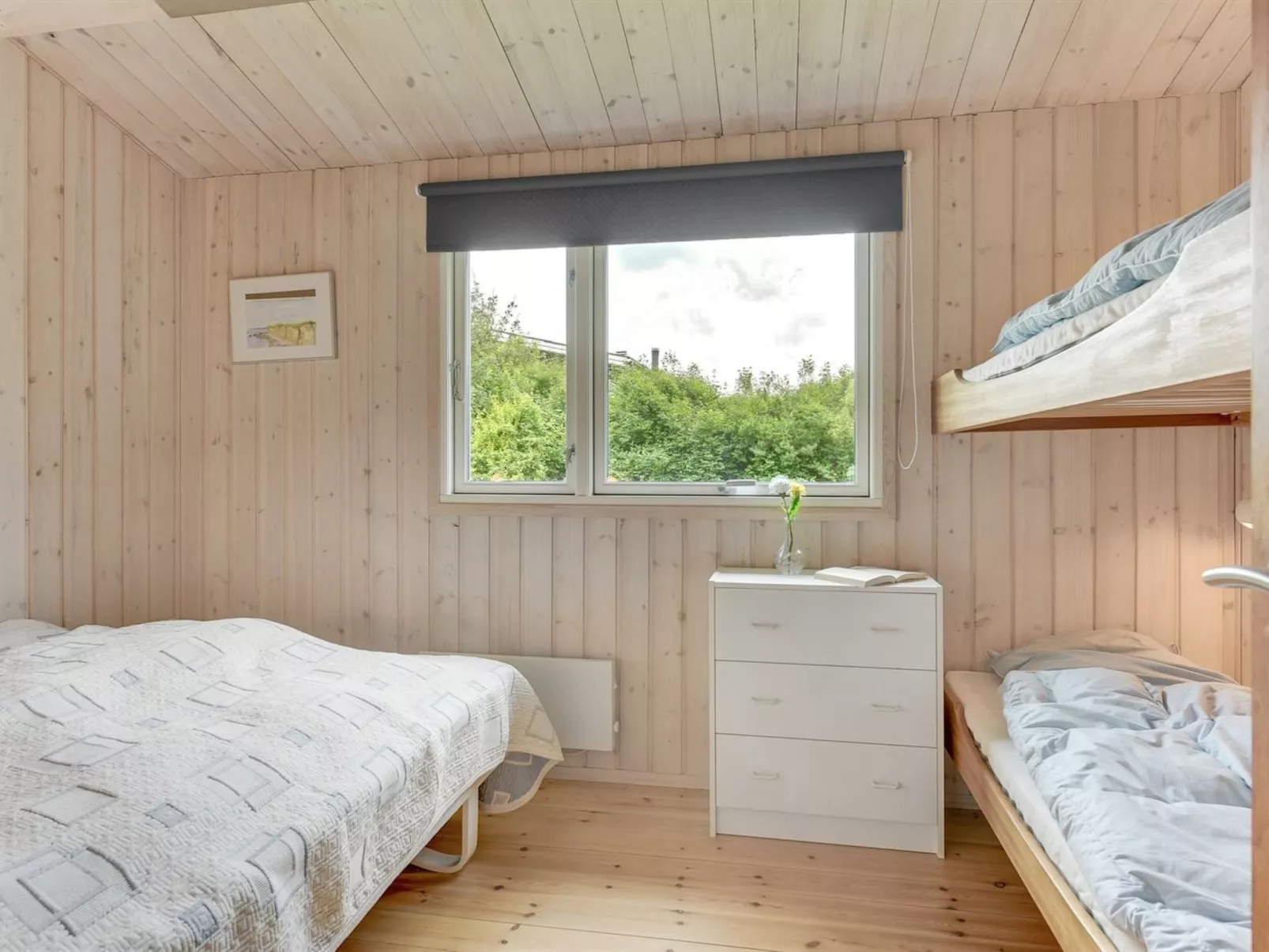 "Jenny" - 140m from the sea-Inside