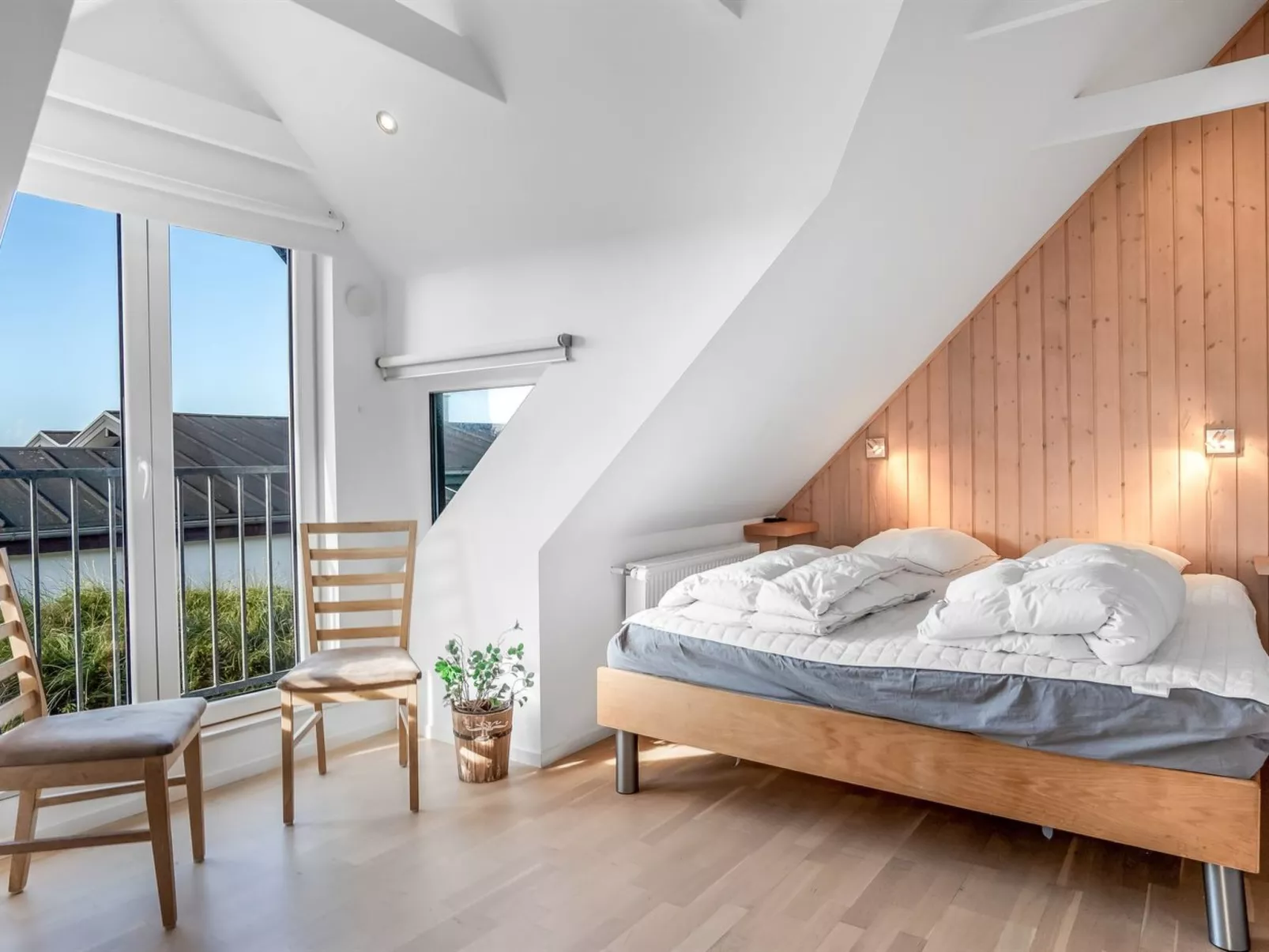 "Skamhals" - 700m from the sea-Inside