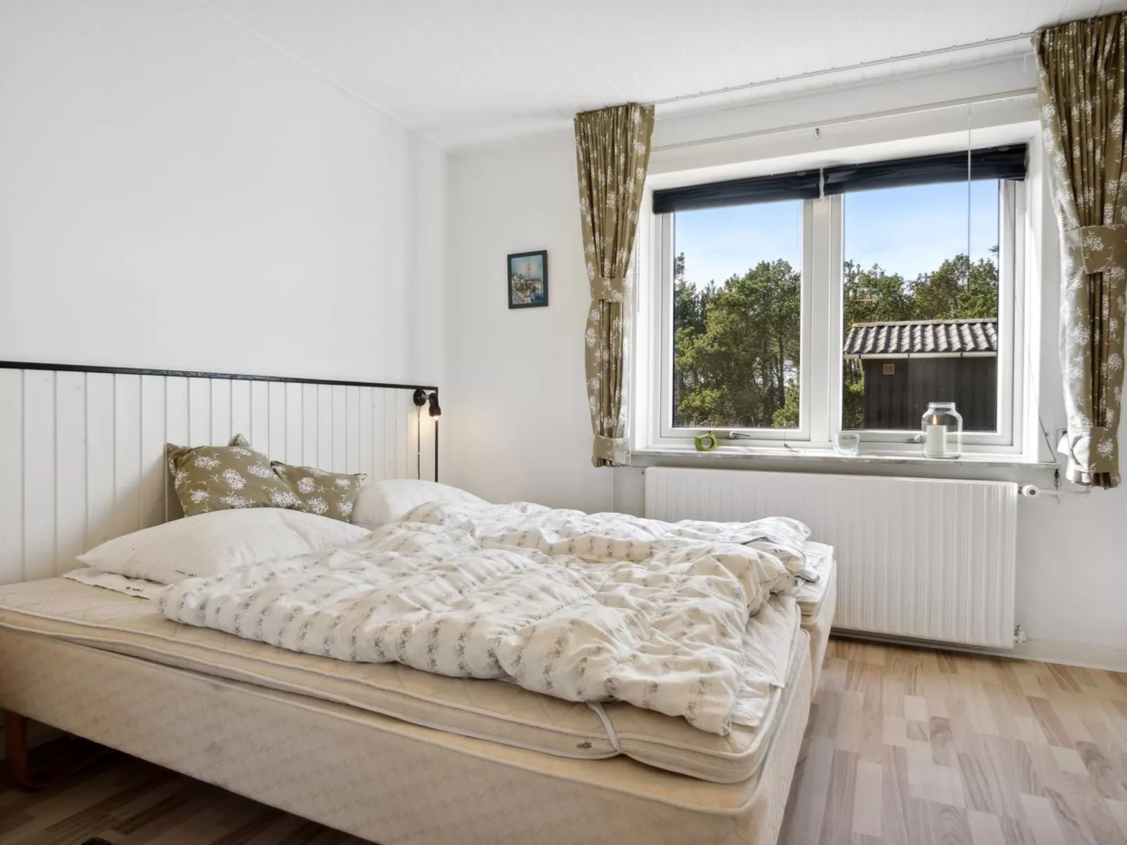 "Vappu" - 400m to the fjord-Dedans