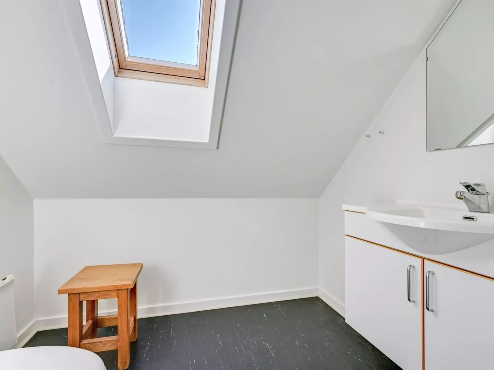 "Arwin" - 250m from the sea-Inside