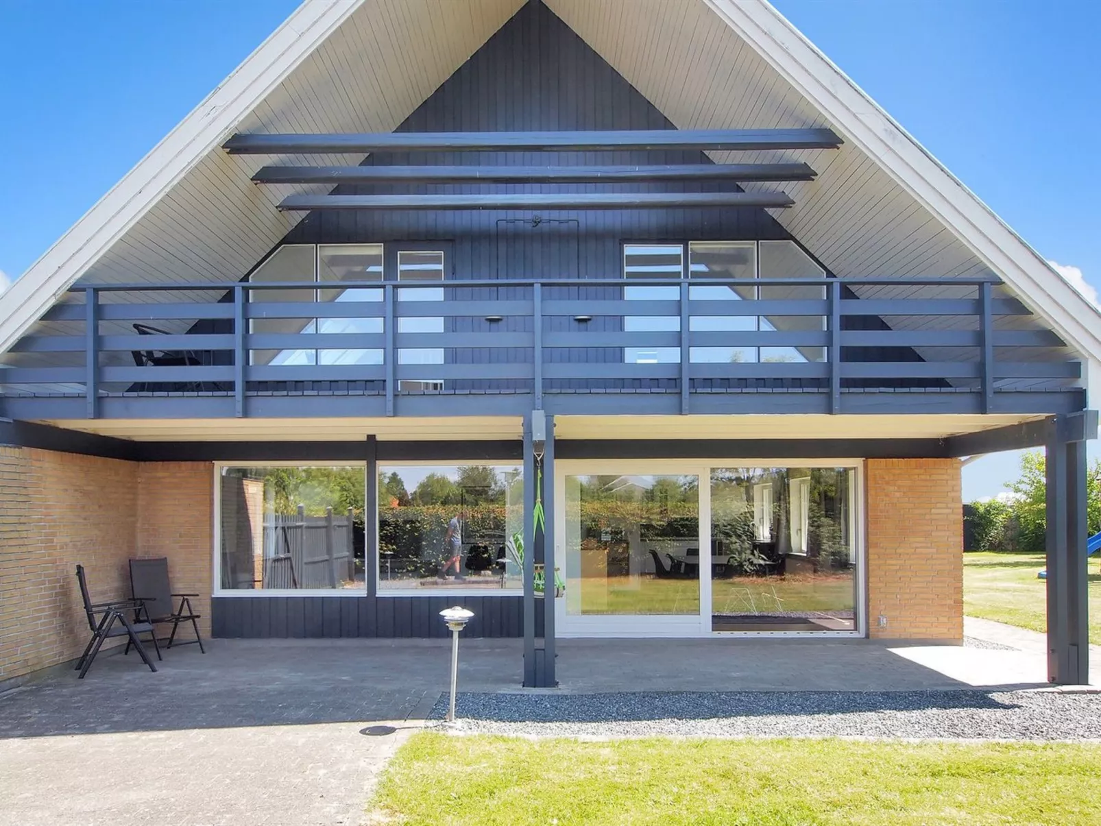 "Spase" - 250m to the fjord-Draußen