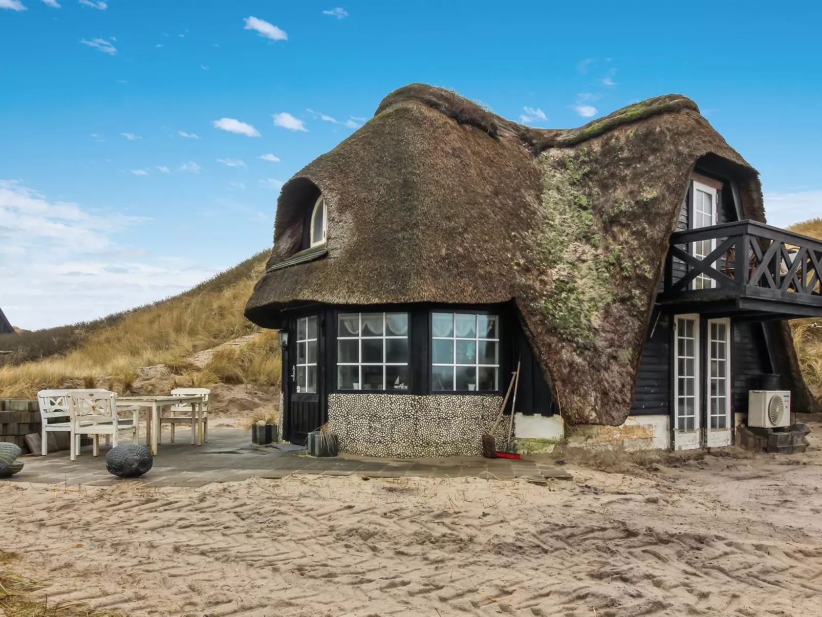 "Analia" -  from the sea-Outside