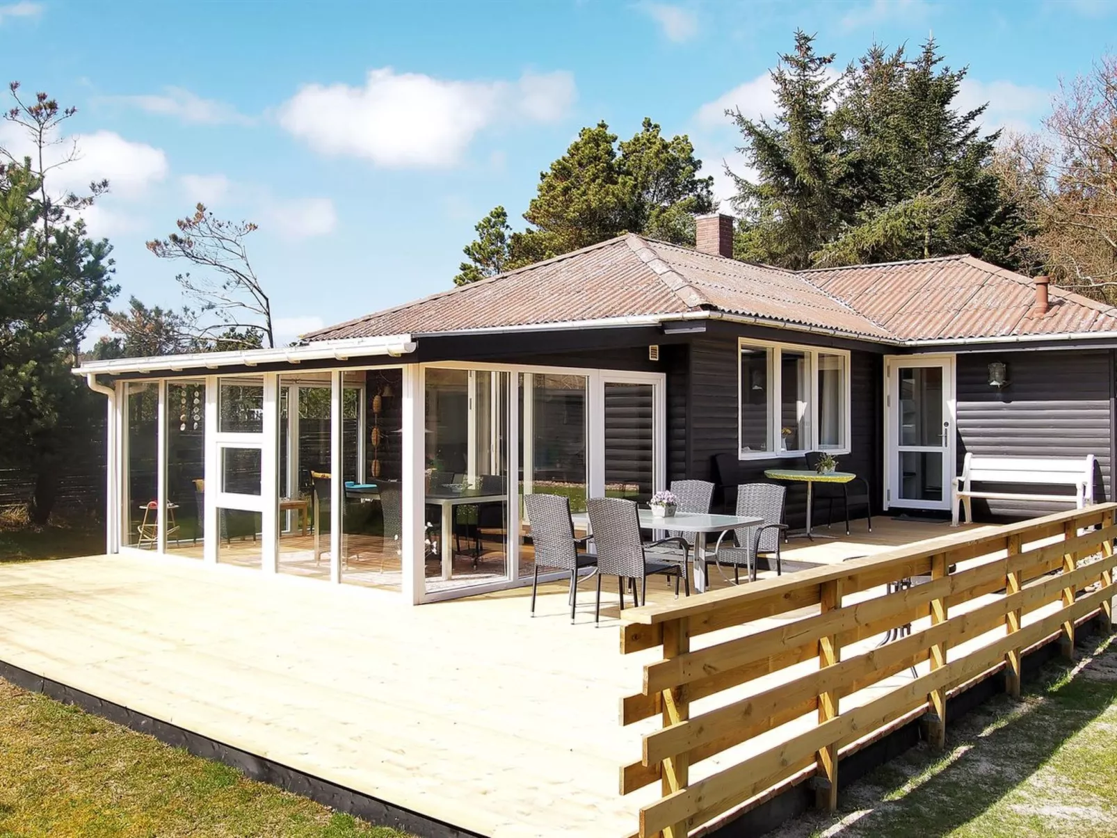 "Dane" - 500m from the sea-Draußen