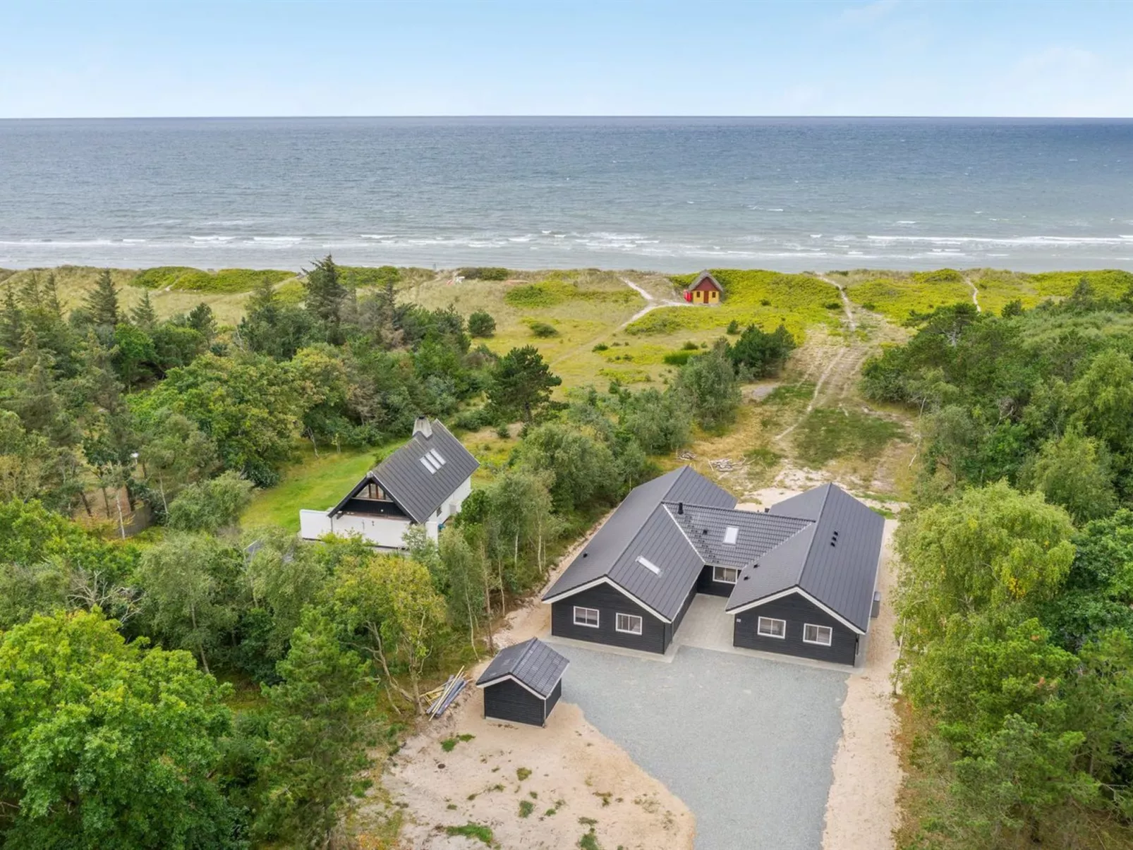 "Jorn" - 75m from the sea-Outside