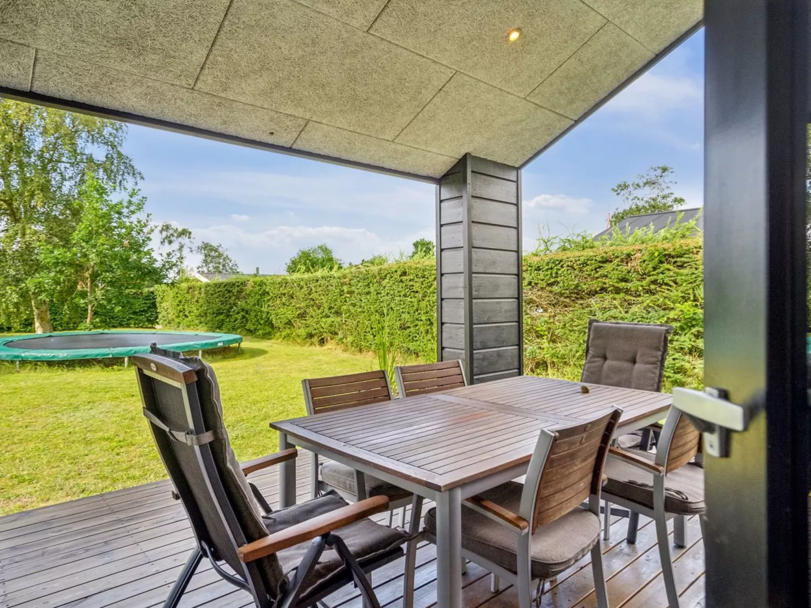 "Yukon" - 150m from the sea-Outside