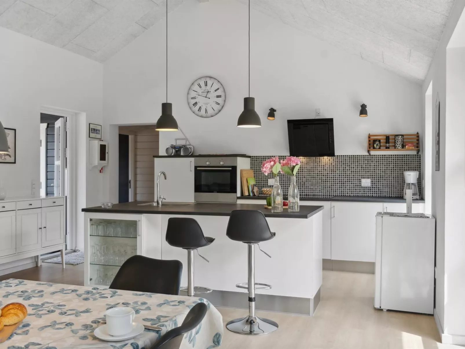 "Oiva" - 450m from the sea-Dedans