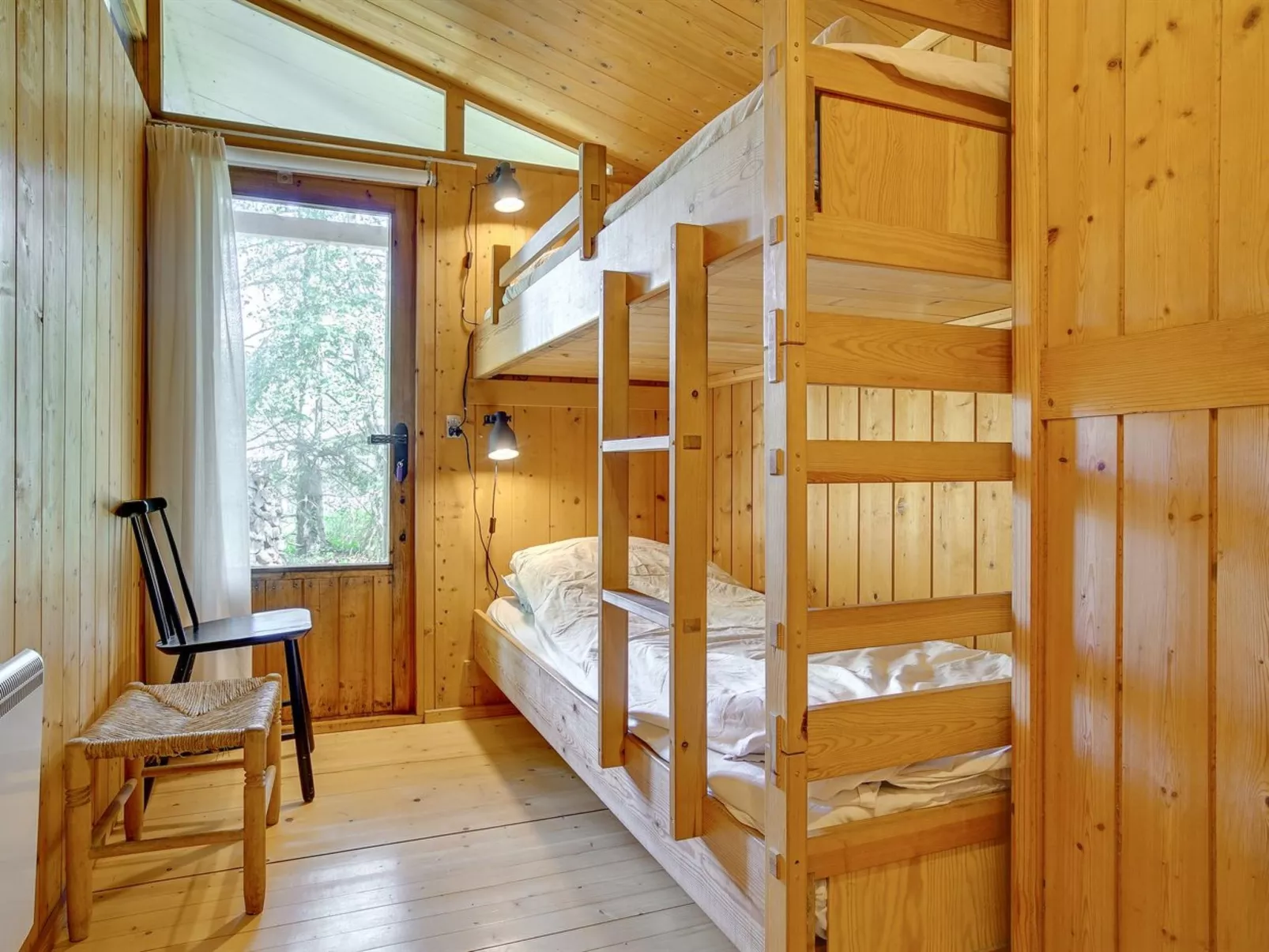 "Myrra" - 10m from the sea-Inside