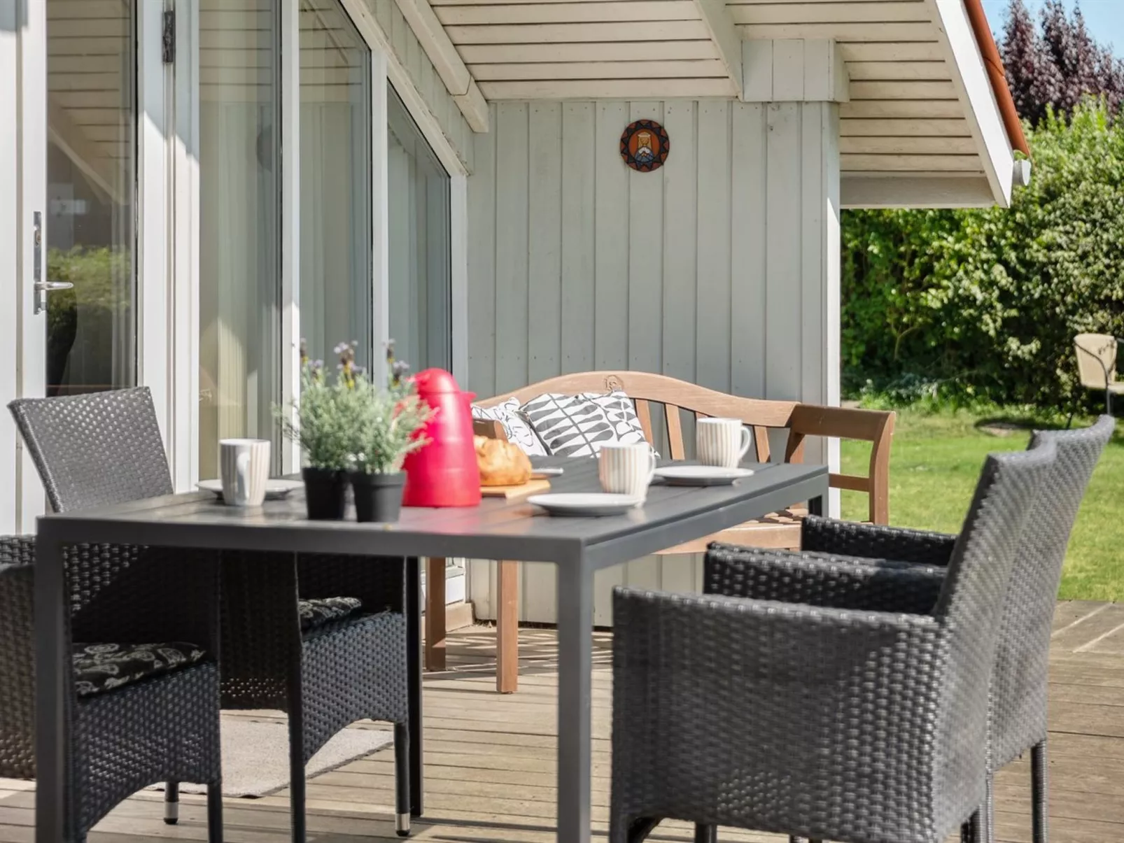 "Katrina" - 50m to the fjord-Outside