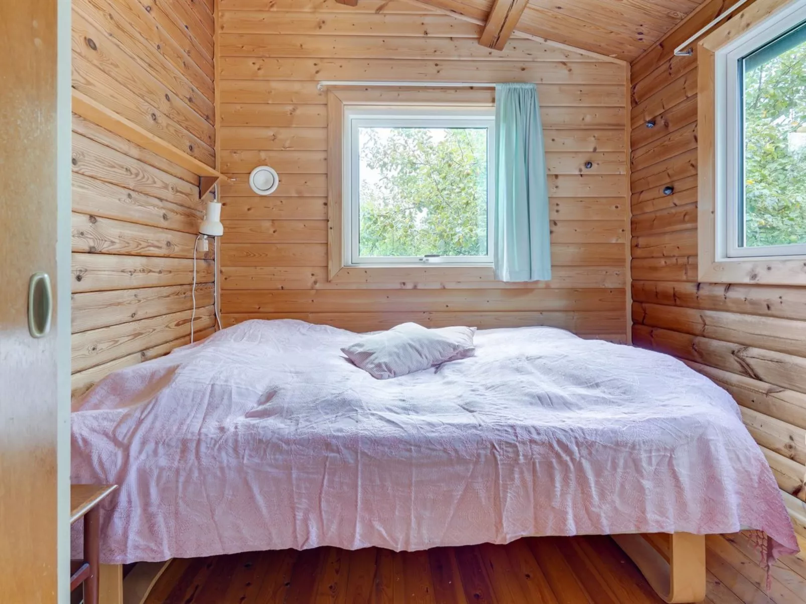 "Meeno" - 200m from the sea-Inside